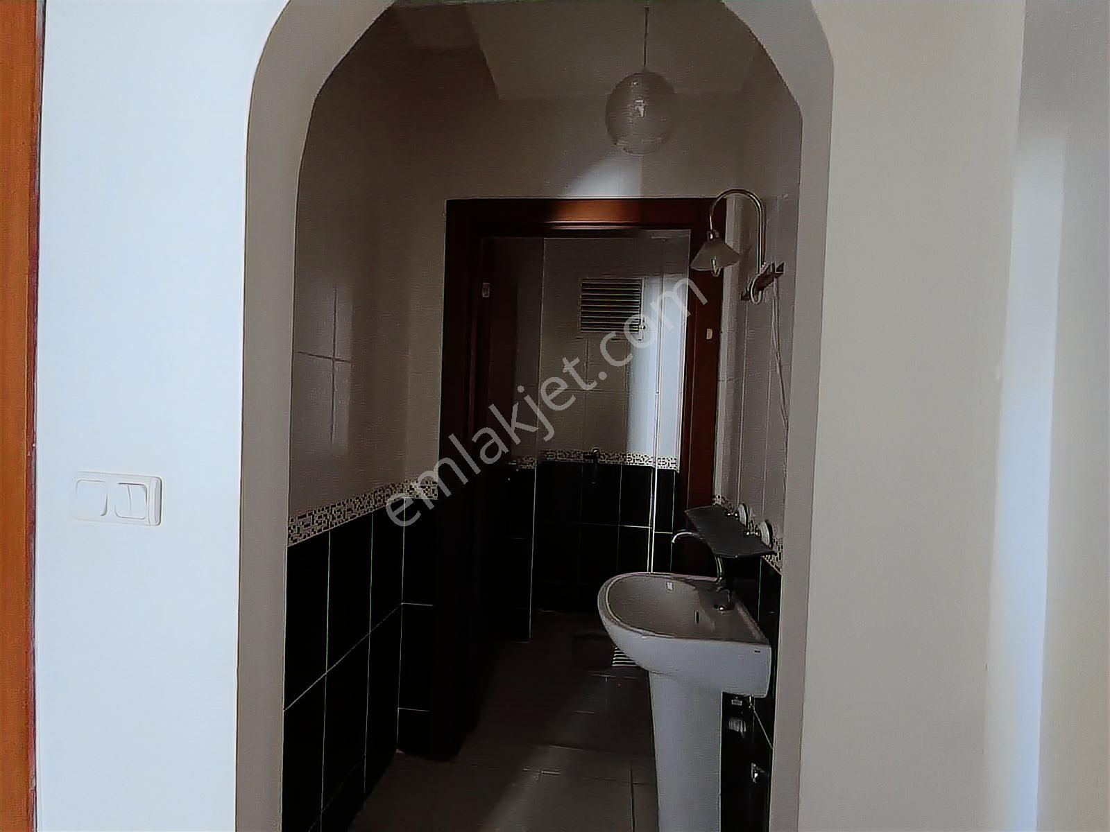 Bedirhan Emlak Tan K.ören Karakaya Da 3+1 Kat 2 De Merkezde - Görsel 33