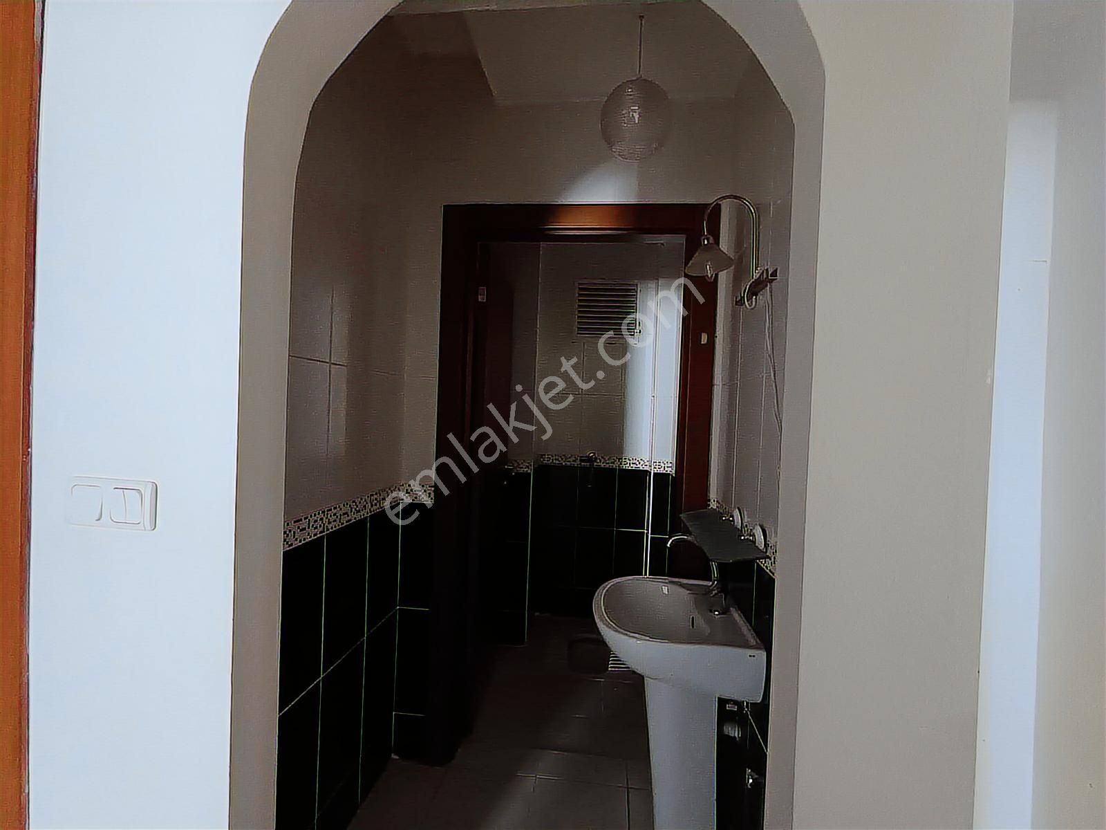 Bedirhan Emlak Tan K.ören Karakaya Da 3+1 Kat 2 De Merkezde - Görsel 5