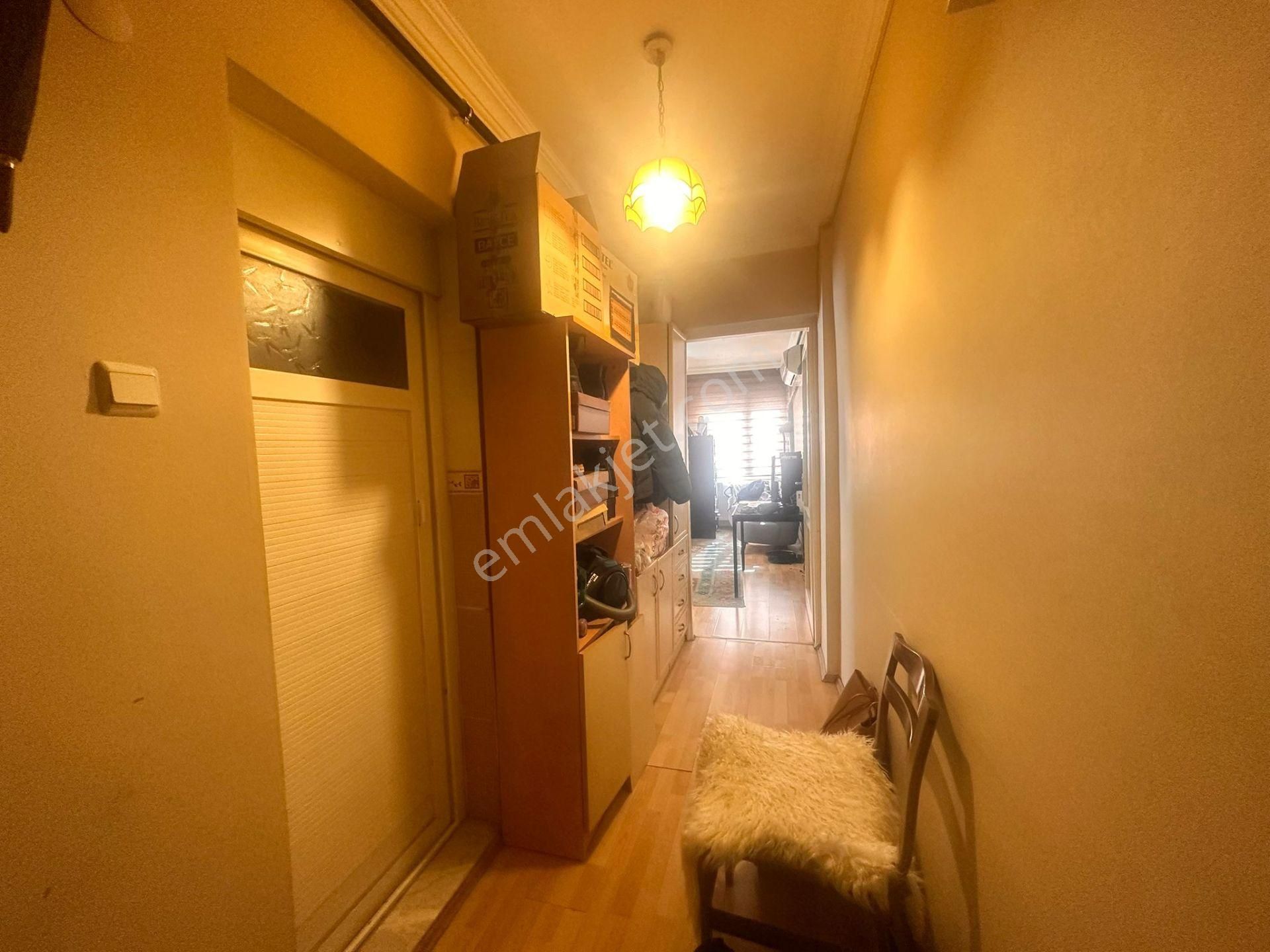 Mithatpaşa Mah 200 Sokakta 2+1 Kiralık Daire - Görsel 26