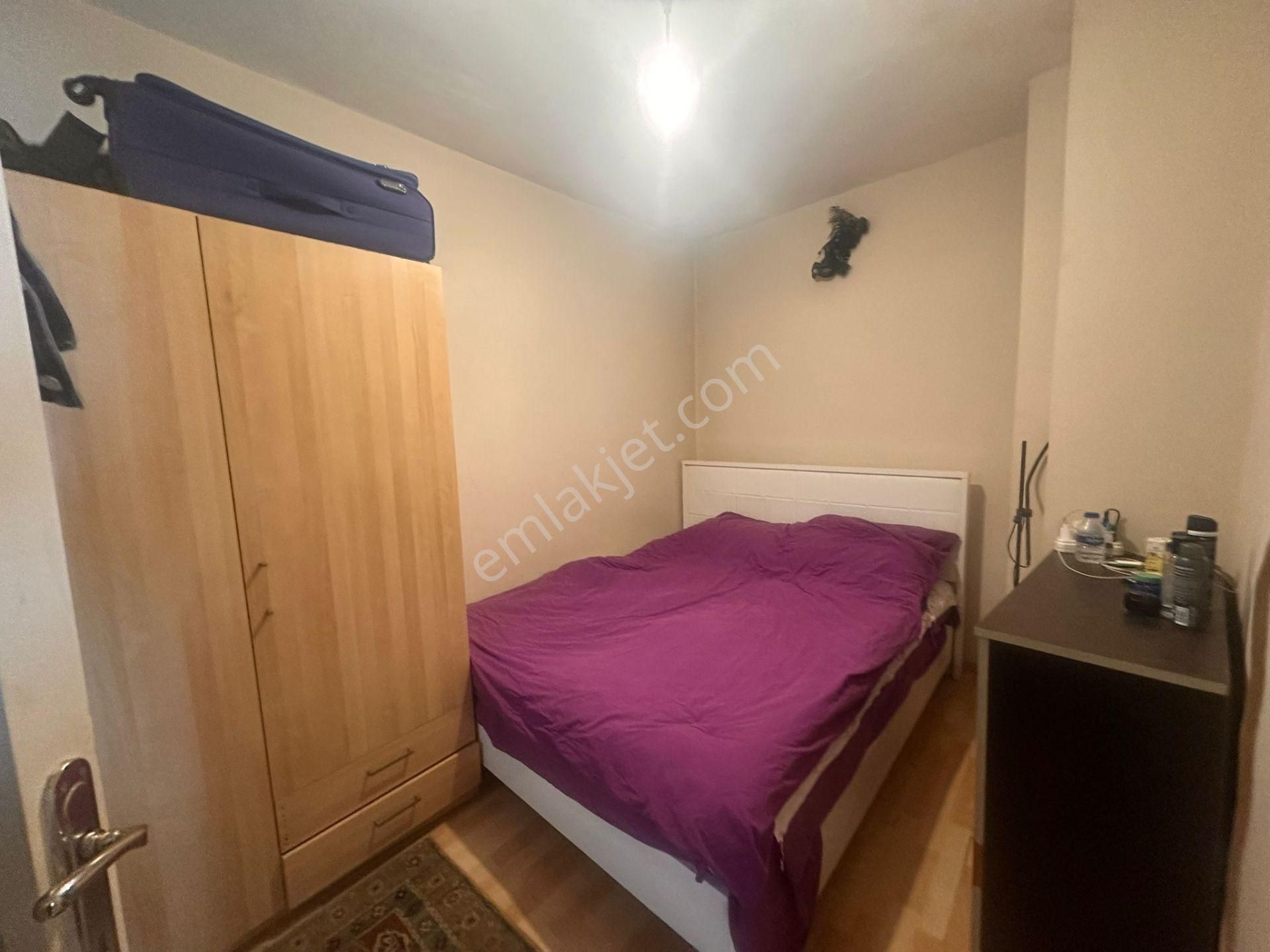 Mithatpaşa Mah 200 Sokakta 2+1 Kiralık Daire - Görsel 17