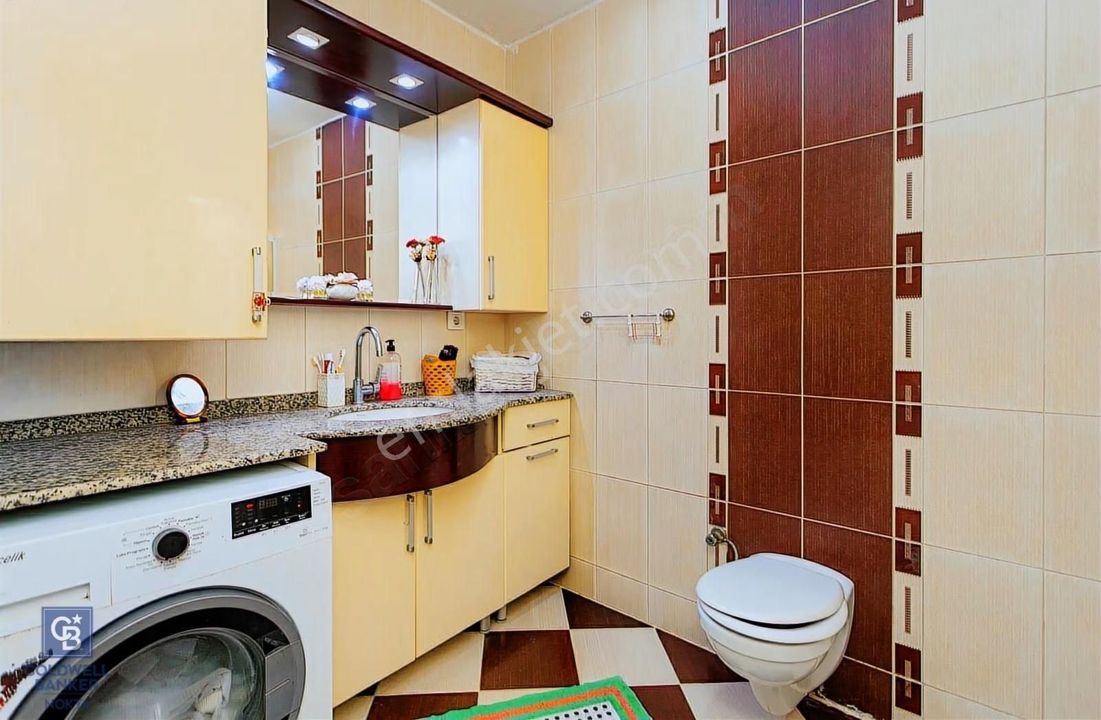 Foça Atatürk Mah. Satılık 2+1 Daire - Görsel 4