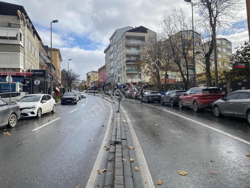 Beylerbeyi Cadde Üzerinde Kiralık İşyeri