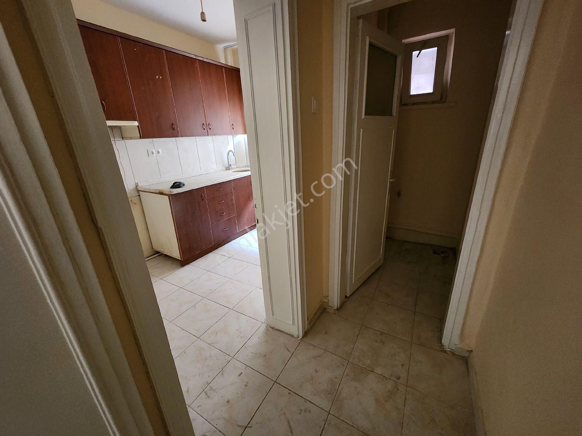 Burak Emlak'dan Kiralık Daire Kurtuluş Bahadırlar Sk. 2+1 Bakımlı - Görsel 14