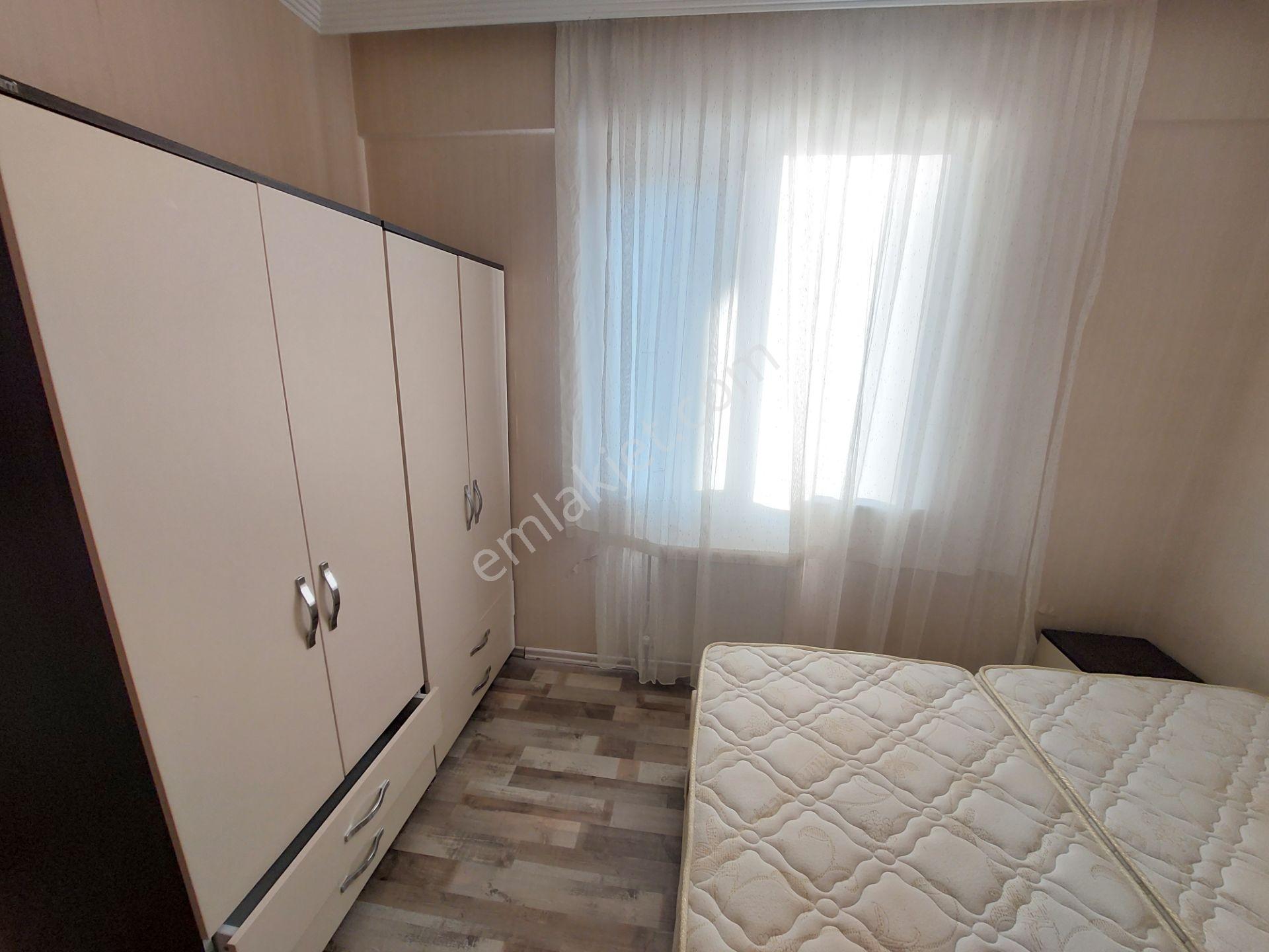 Yeni Rota'dan Uzun Çarşı Karşısı Eşyalı Ve Balkonlu 1+1 Satılık Daire - Görsel 8