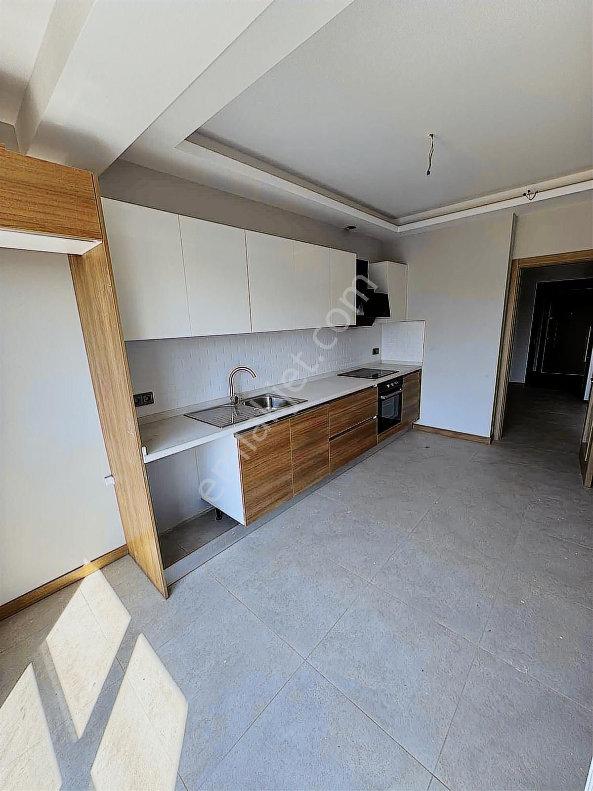 Torbalı Da İzban Yakını Site İçi Full Kredi Satılık 2+1 Daire - Görsel 2