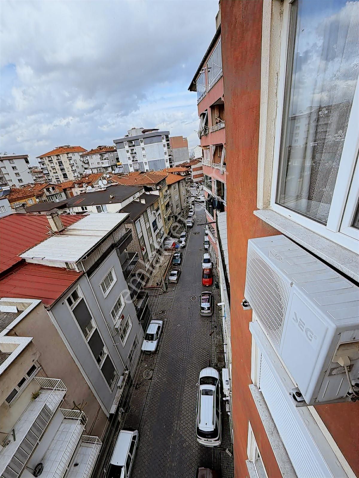Hürriyet Cadde Üstü* 5.arakat* 75m2 *2+0*yeni Daire - Görsel 3