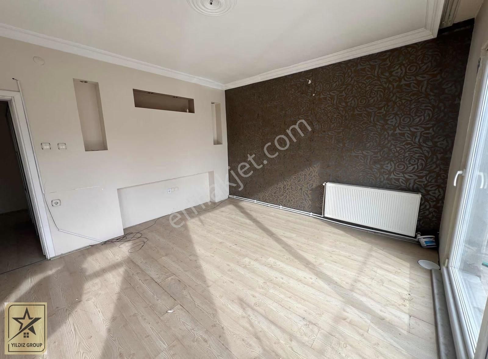 Şehir Merkezinde Penguen Pastanesi Üstünde 2+1 Geniş Daire - Görsel 19