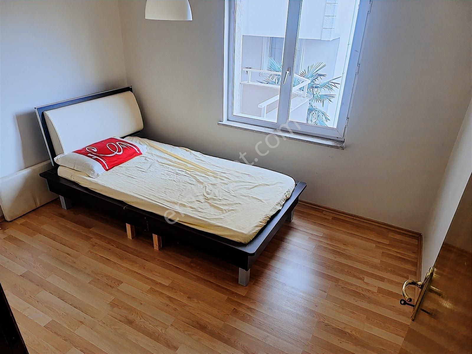 Esen'den Konak'ta Caddeye Cephe Büyük Kiralık Daire - Görsel 10