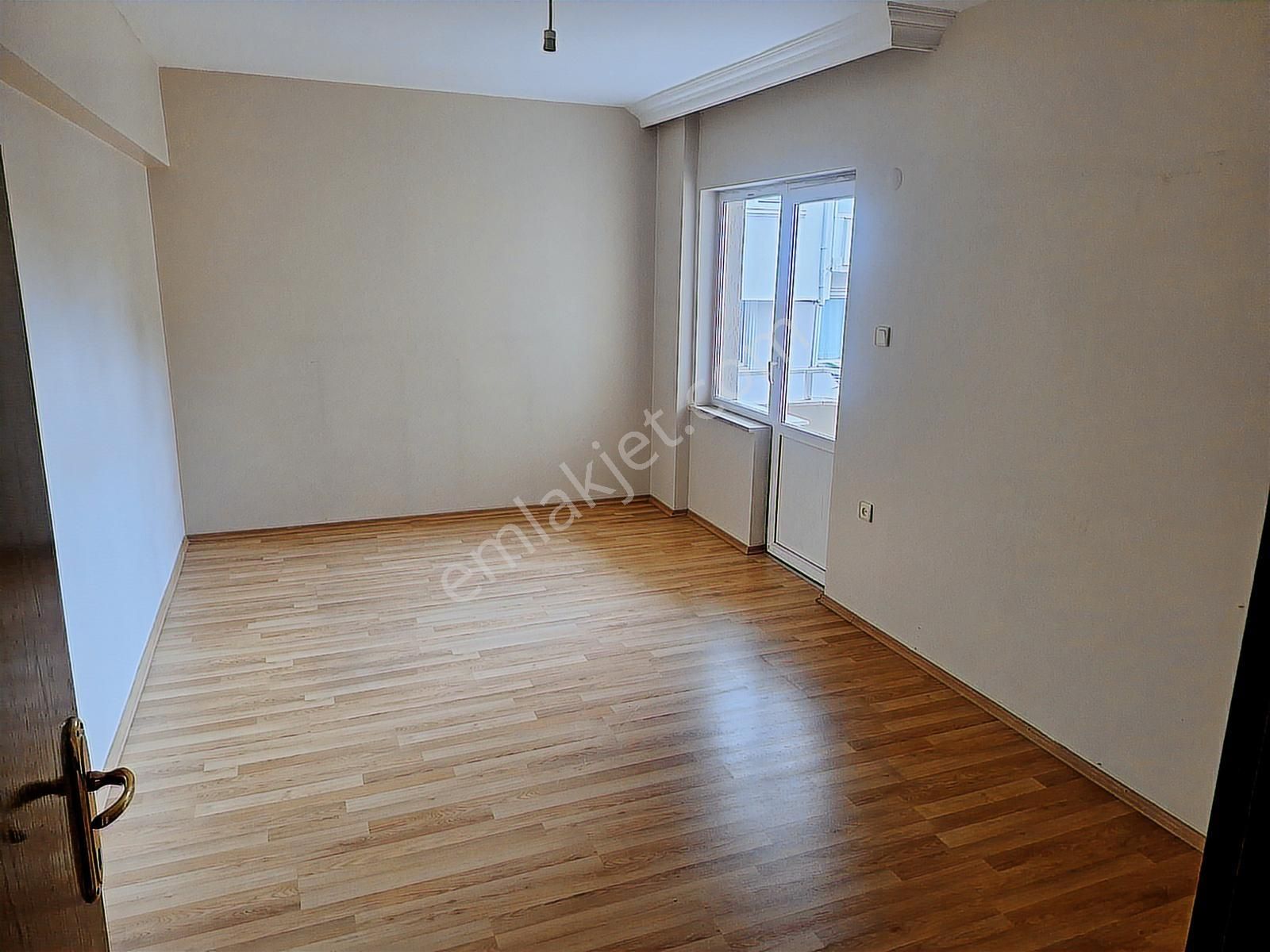 Esen'den Konak'ta Caddeye Cephe Büyük Kiralık Daire - Görsel 22