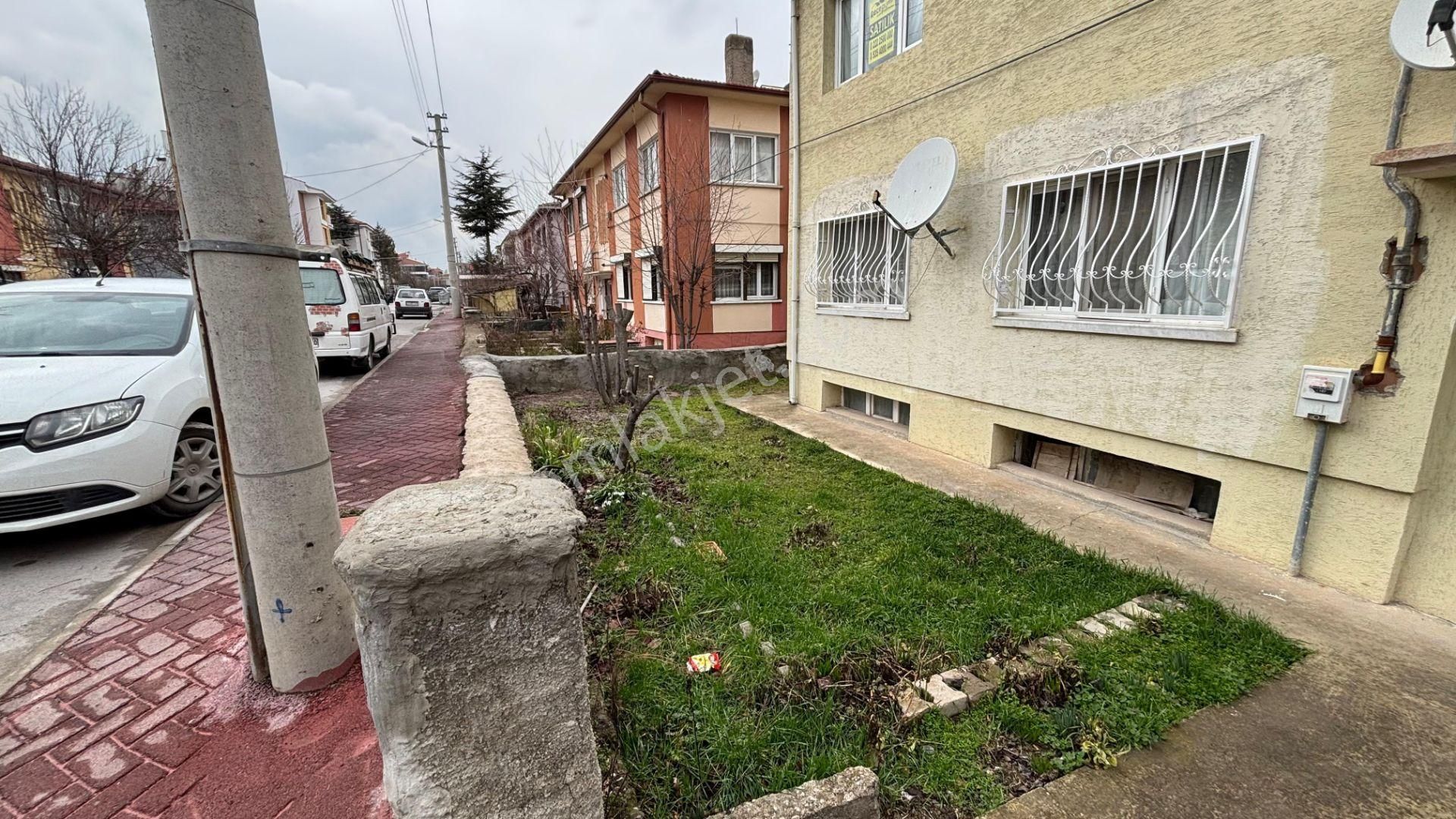 !! Recep Ümit'ten Ertuğrulgazi Mahallesinde Çilem Caddesi Yakını Kelepir 3+1 Fırsat Daire Fç !!! - Görsel 30
