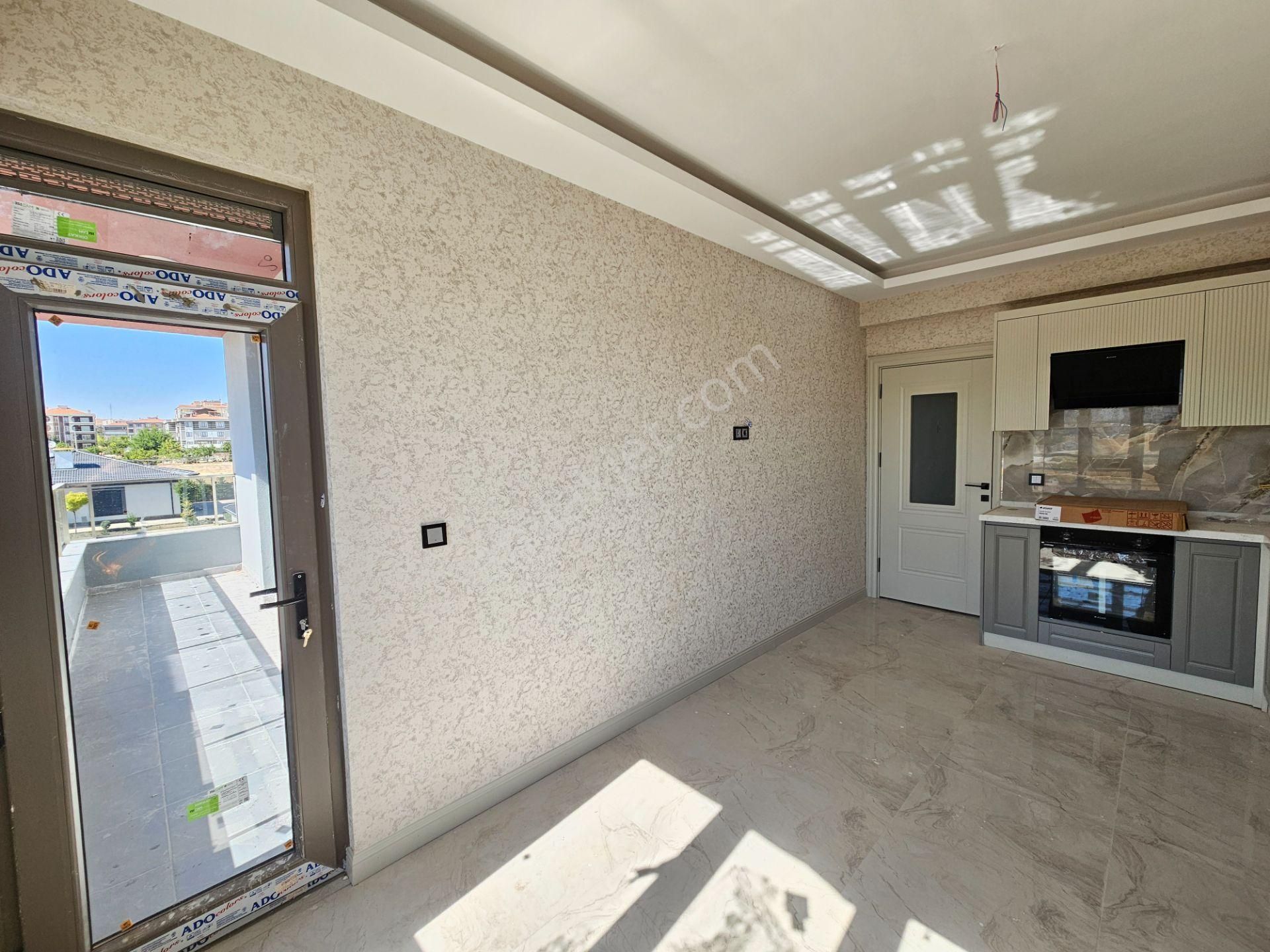 İşyapar Gayrimenkul’den Şafak Caddesine Yakın Tramvaya Yürüme Mesafesinde 3+1 Lüks Daireler - Görsel 15