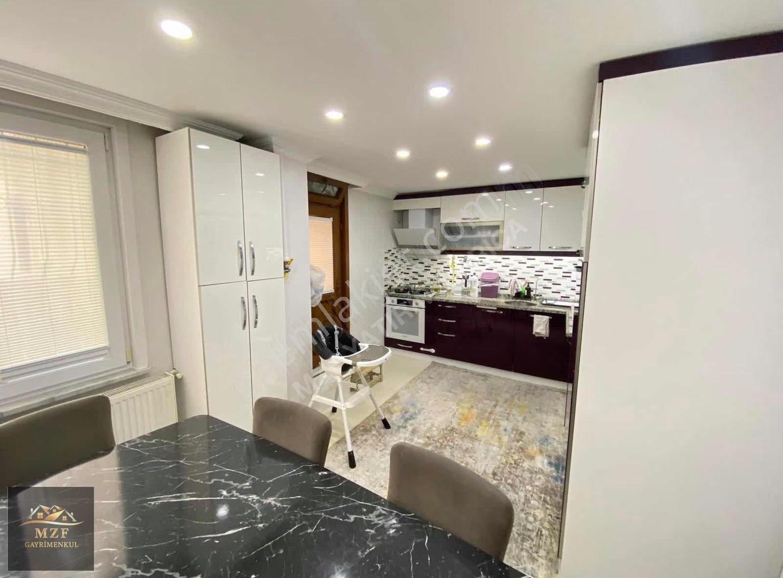 2 Katlı Müstakil Girişli Geniş İçi Yenilenmiş 4+1 Daire - Görsel 15