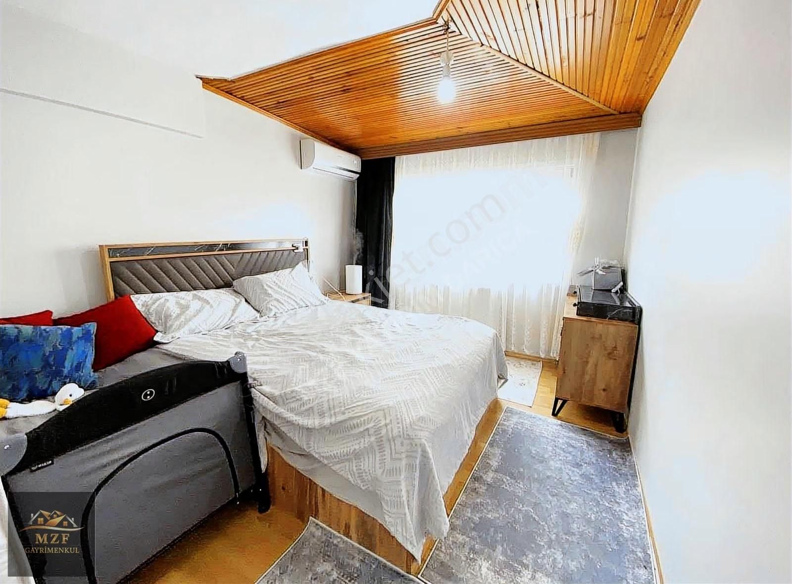 2 Katlı Müstakil Girişli Geniş İçi Yenilenmiş 4+1 Daire - Görsel 31