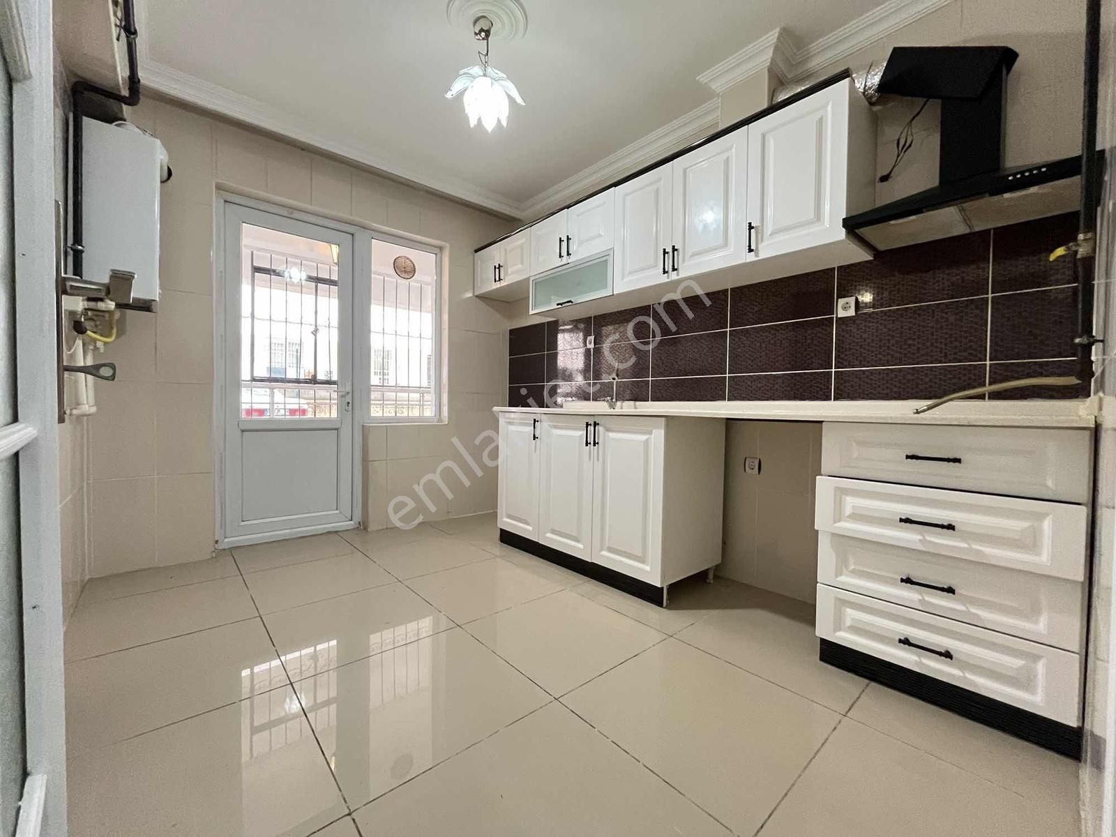 'm Ü L K Ｅｍｌａｋ' 3+1 Giriş Kat Yapılı Cadde Yakını Fırsat Dairesi - Görsel 14