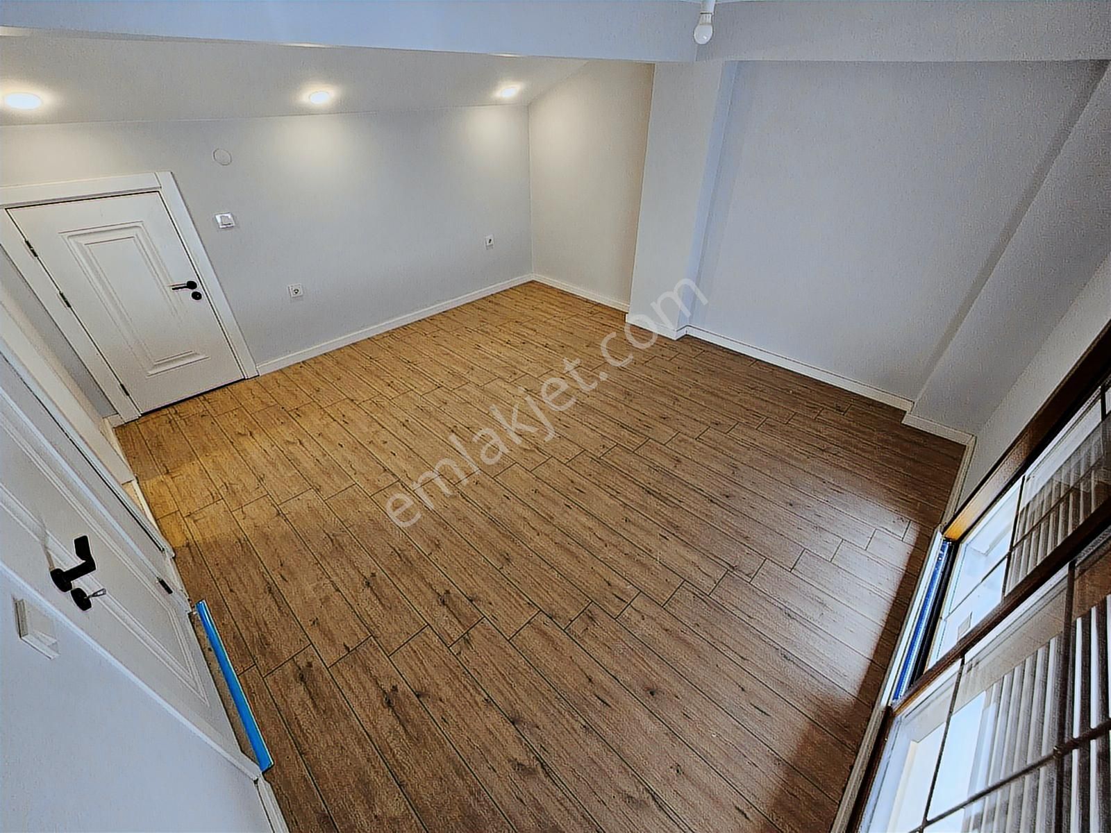 Eu Gayrimenkulden Site İçerisinde Tek Müstakil Villa - Görsel 3