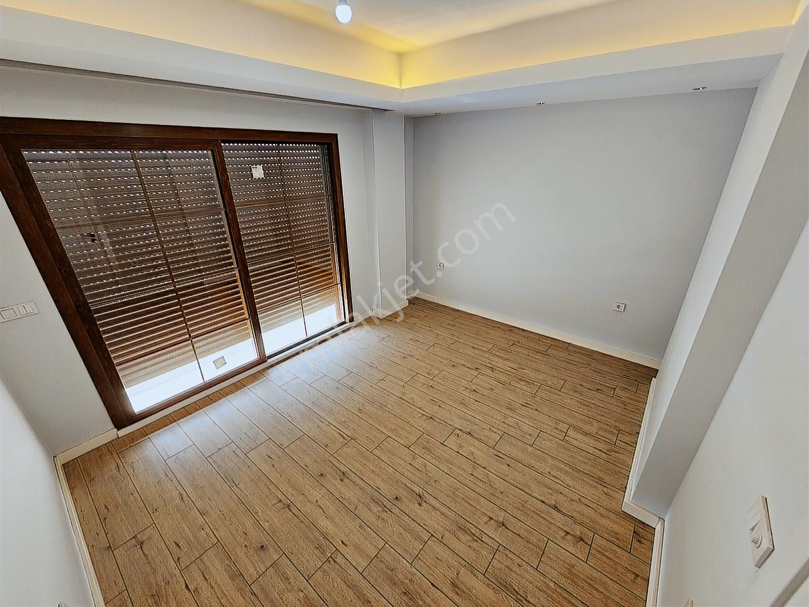 Eu Gayrimenkulden Site İçerisinde Tek Müstakil Villa - Görsel 35