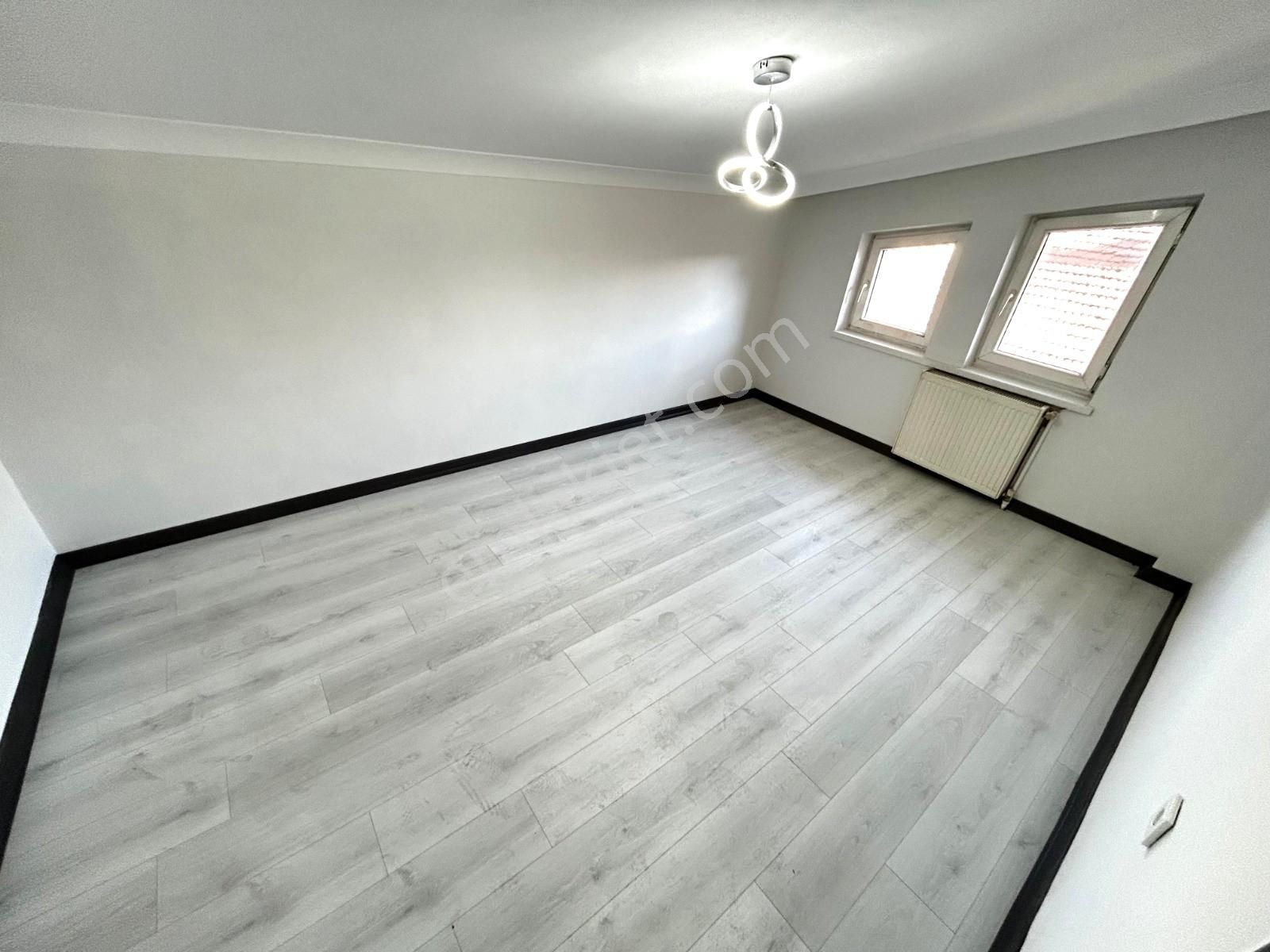 Akşemsettin Mah'de 4+1 Teraslı Full Yapılı Daire - Görsel 28