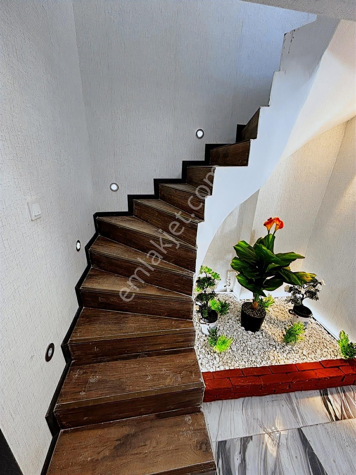 Akşemsettin Mah'de 4+1 Teraslı Full Yapılı Daire - Görsel 34