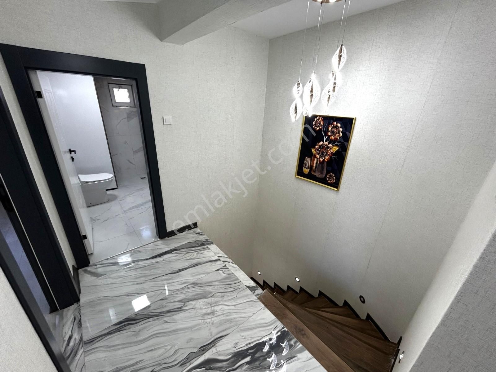 Akşemsettin Mah'de 4+1 Teraslı Full Yapılı Daire - Görsel 30