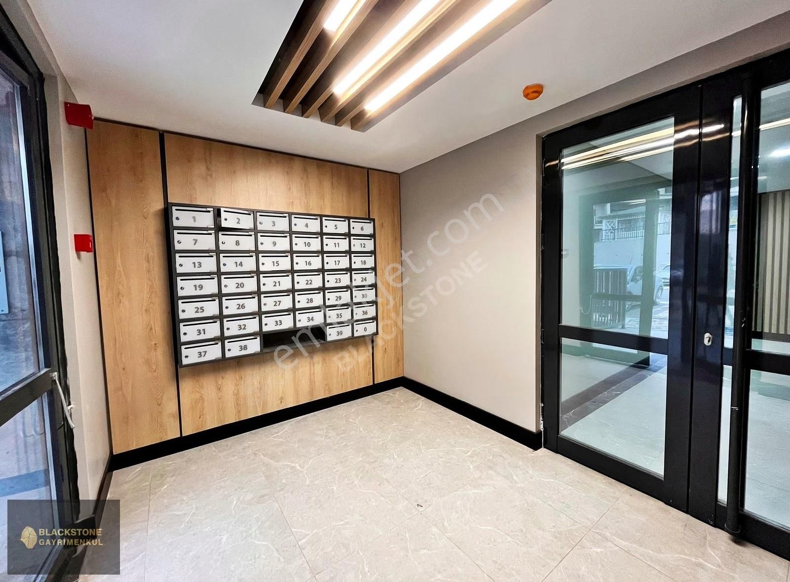 Üsküdar Yeni Çamlıca Konutları 1+1 Kiralık Manzaralı Daire - Görsel 35