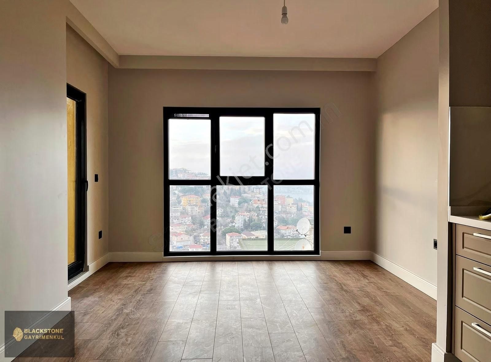 Üsküdar Yeni Çamlıca Konutları 1+1 Kiralık Manzaralı Daire - Görsel 7