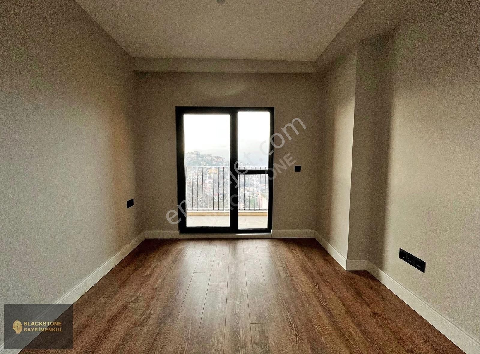 Üsküdar Yeni Çamlıca Konutları 1+1 Kiralık Manzaralı Daire - Görsel 22