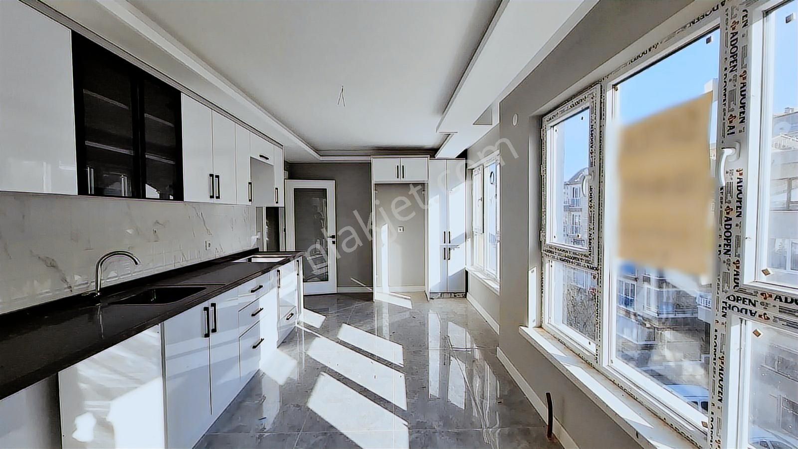 ▄evga▄şahintepe Mahallesinde Full Yapılı 5+1 Dublex Daire