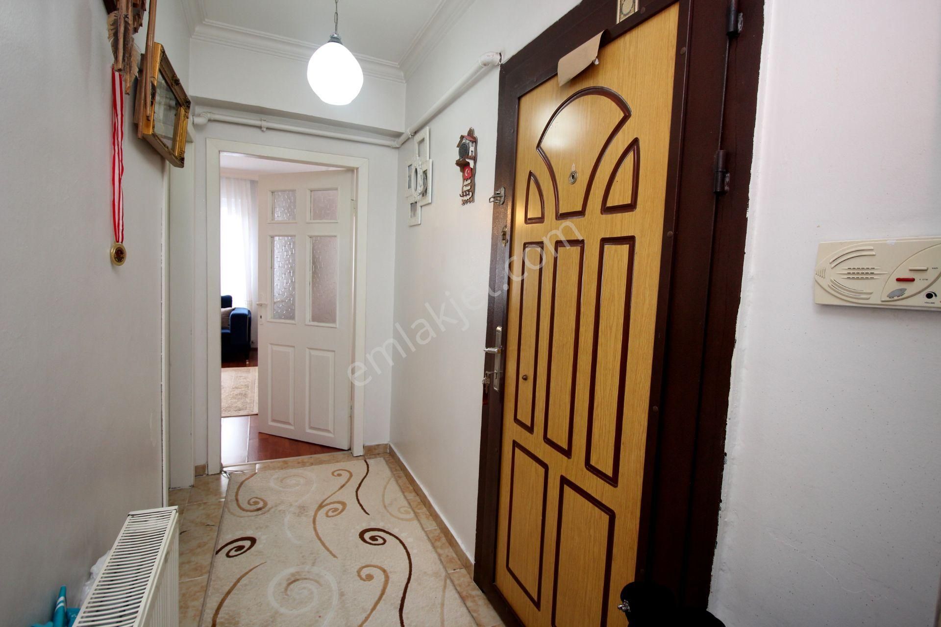 Emre Emlak'tan Kazım Karabekir'de Arakat Ön Cephe Satılık 2+1 Daire - Görsel 25