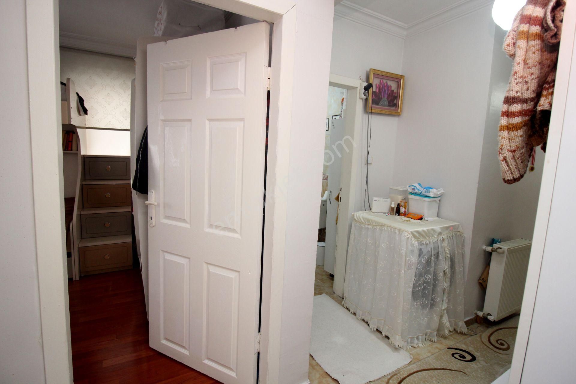 Emre Emlak'tan Kazım Karabekir'de Arakat Ön Cephe Satılık 2+1 Daire - Görsel 23