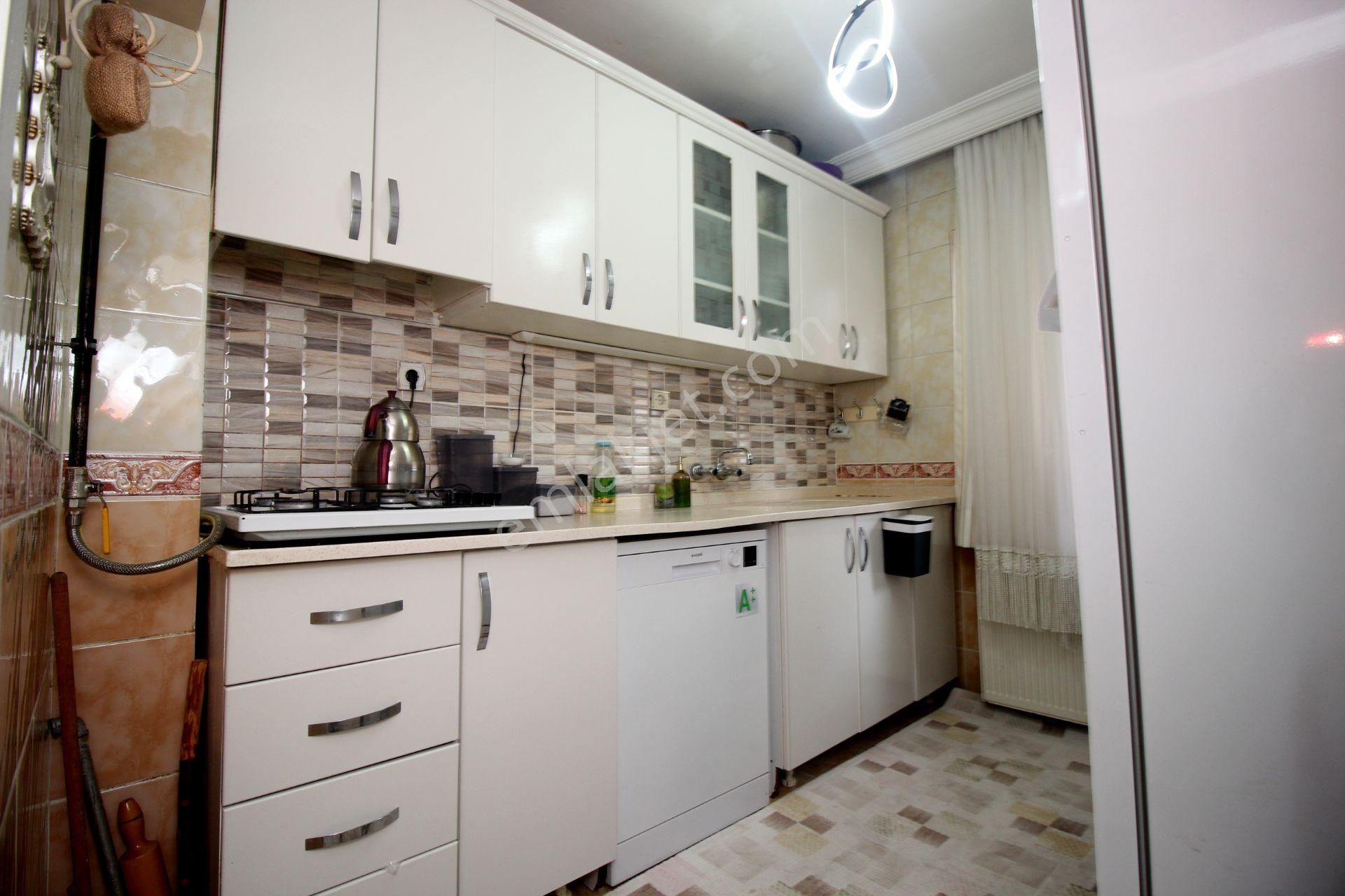 Emre Emlak'tan Kazım Karabekir'de Arakat Ön Cephe Satılık 2+1 Daire - Görsel 10