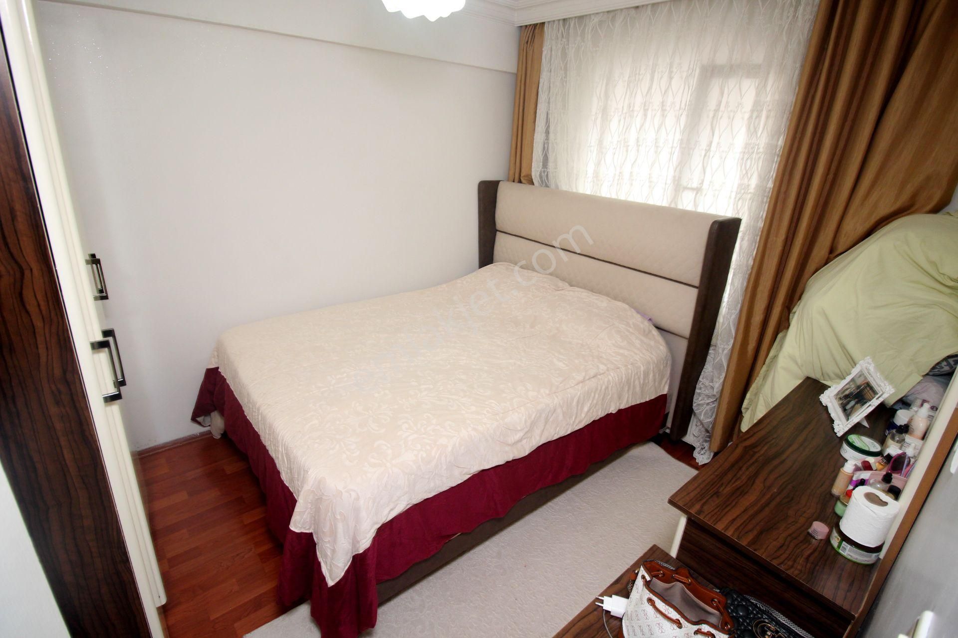 Emre Emlak'tan Kazım Karabekir'de Arakat Ön Cephe Satılık 2+1 Daire - Görsel 15