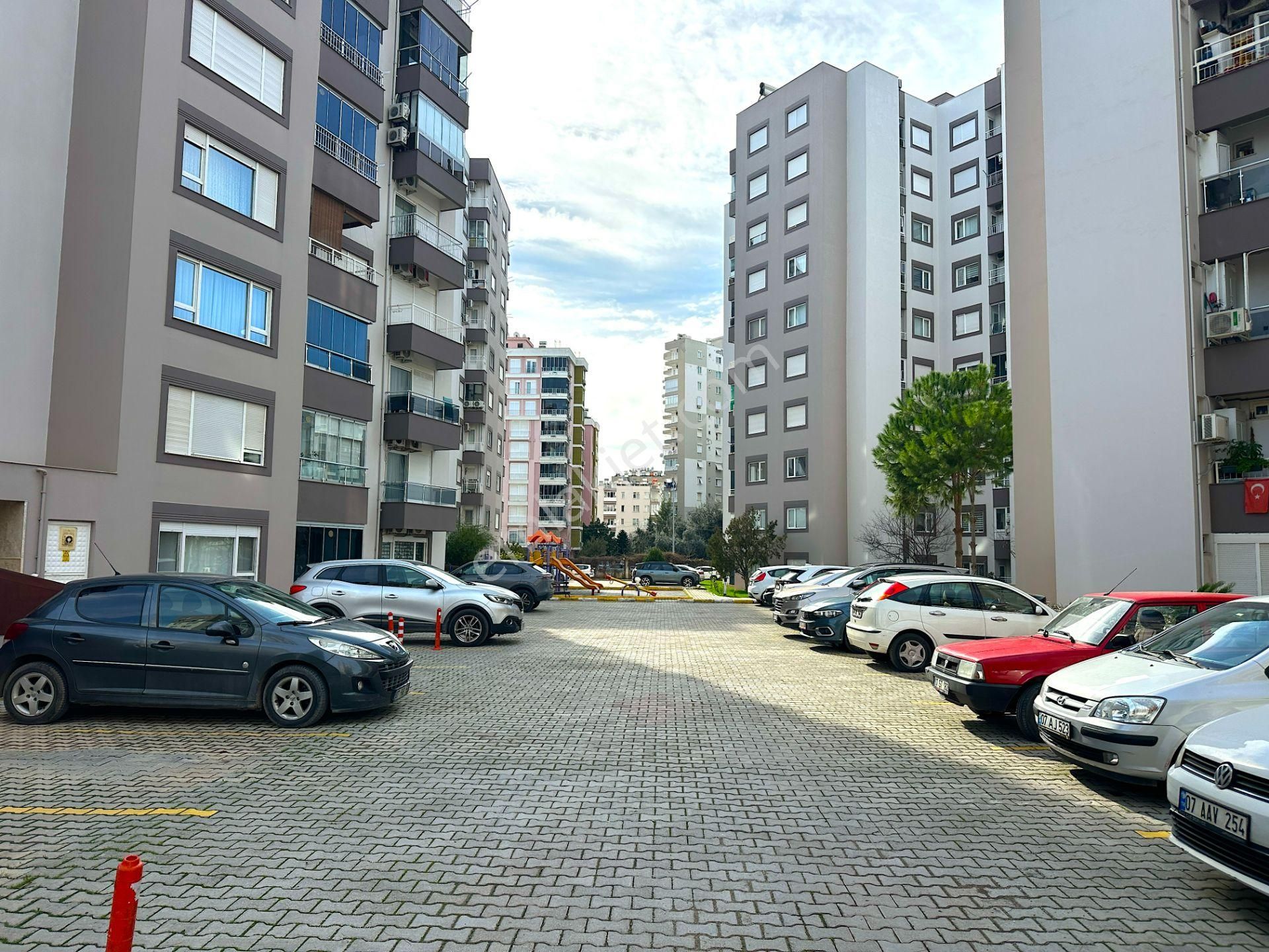 Konyaaltı Akdeniz Konutları Sit Havuzlu, K.otopark, D.gaz 2+1 - Görsel 29