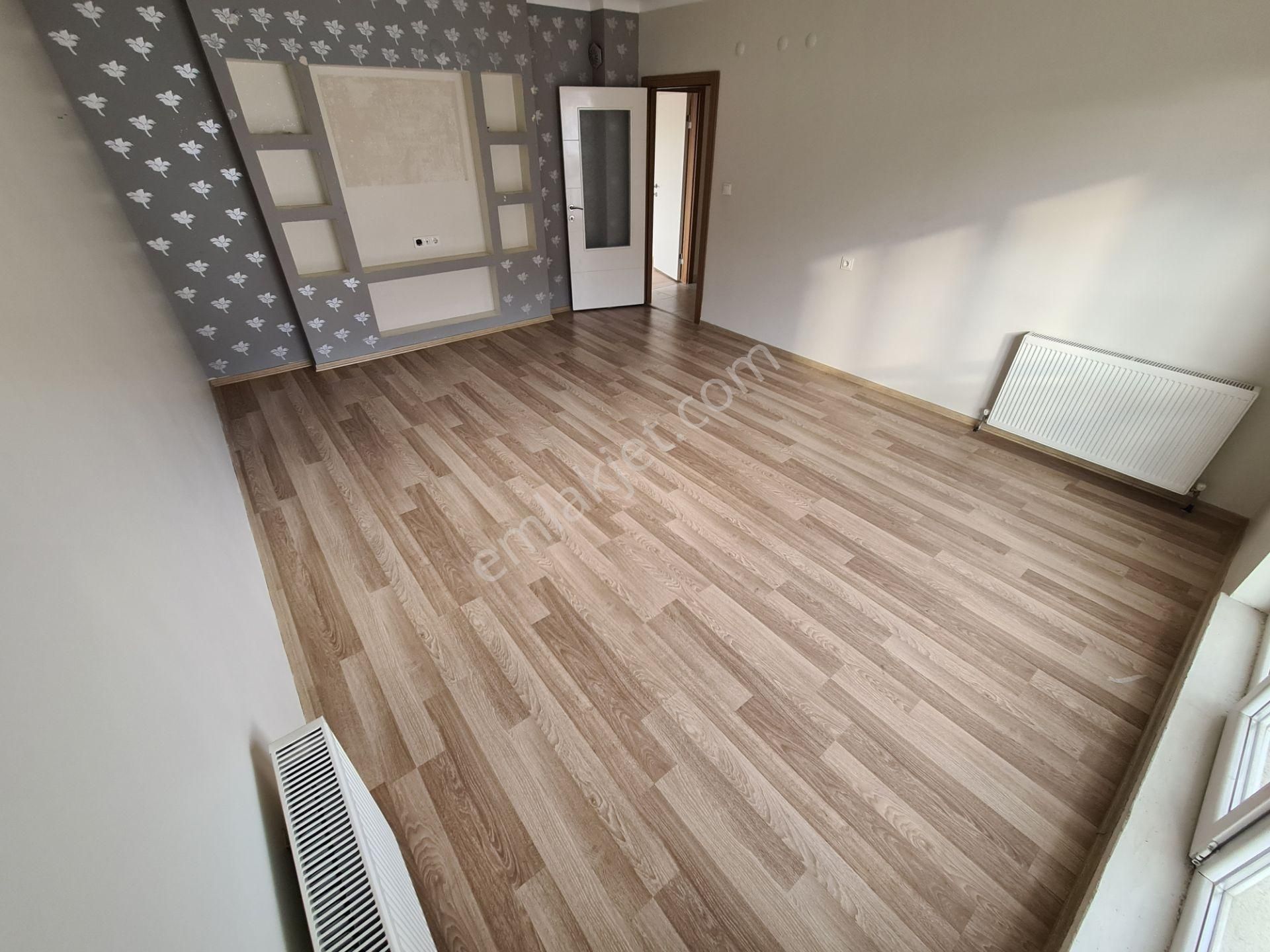 Sancaktepe İ.ö.o. Arkasında Park Manzaralı A3.kat Kiralık 3+1 - Görsel 11