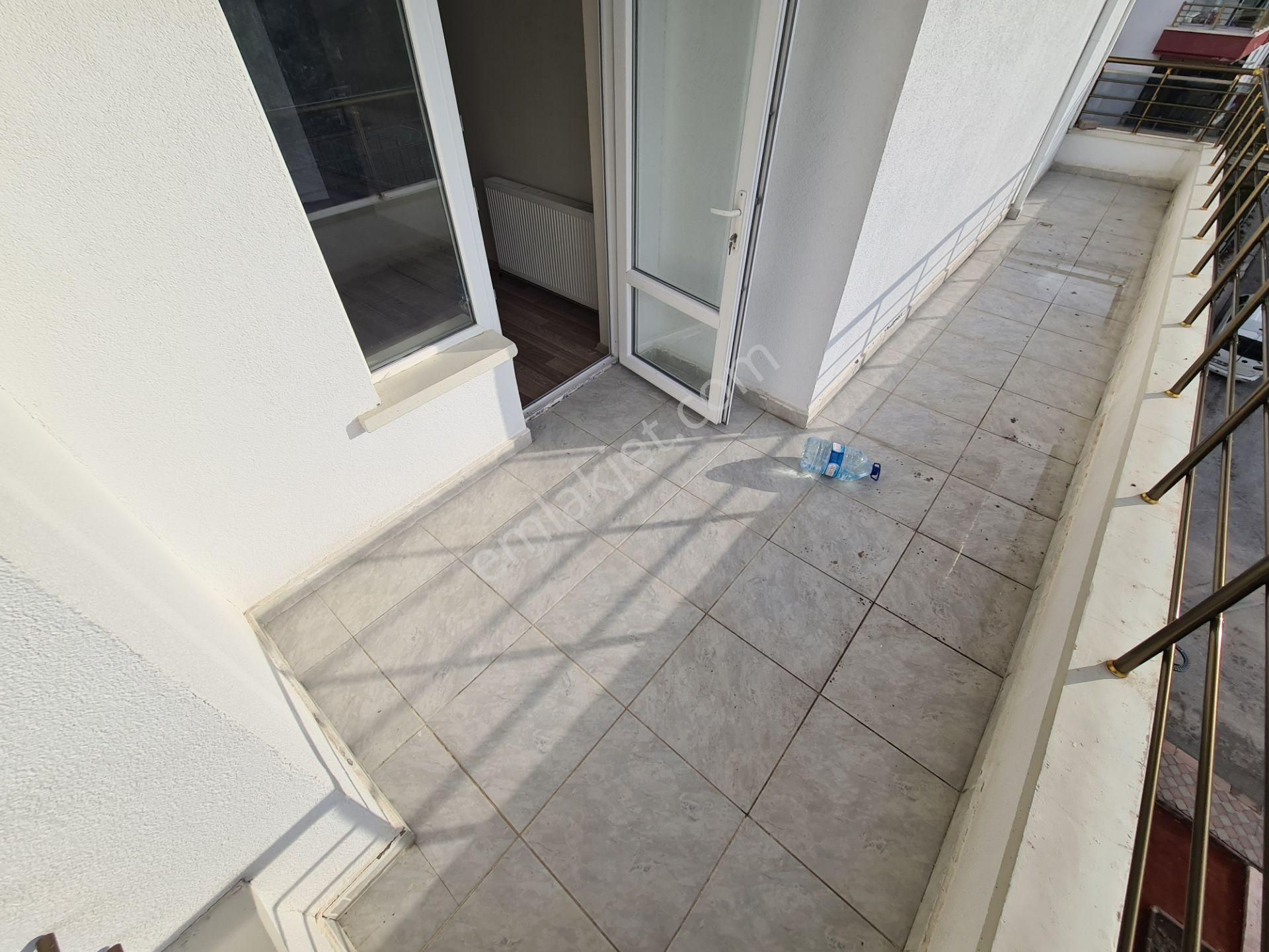 Sancaktepe İ.ö.o. Arkasında Park Manzaralı A3.kat Kiralık 3+1 - Görsel 18