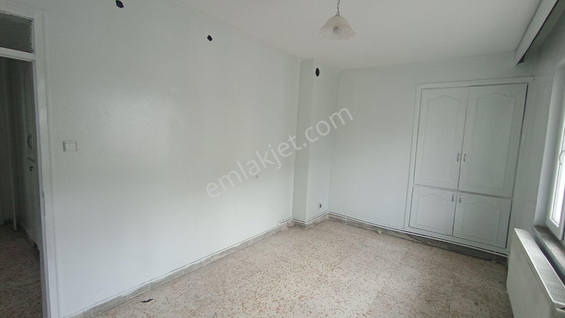 Kolejtepe Mahlesinde Hasarsız 3+1 Göbek Kat Daire - Görsel 21