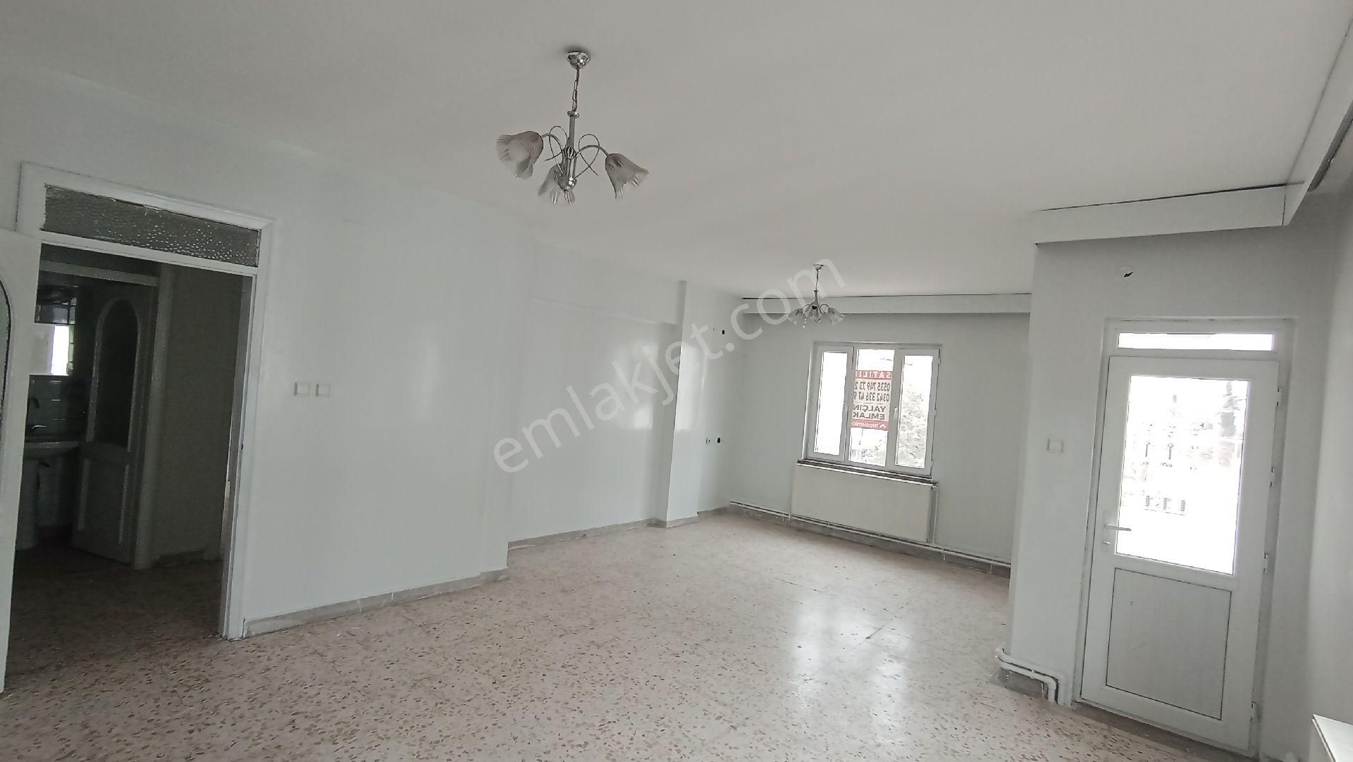 Kolejtepe Mahlesinde Hasarsız 3+1 Göbek Kat Daire