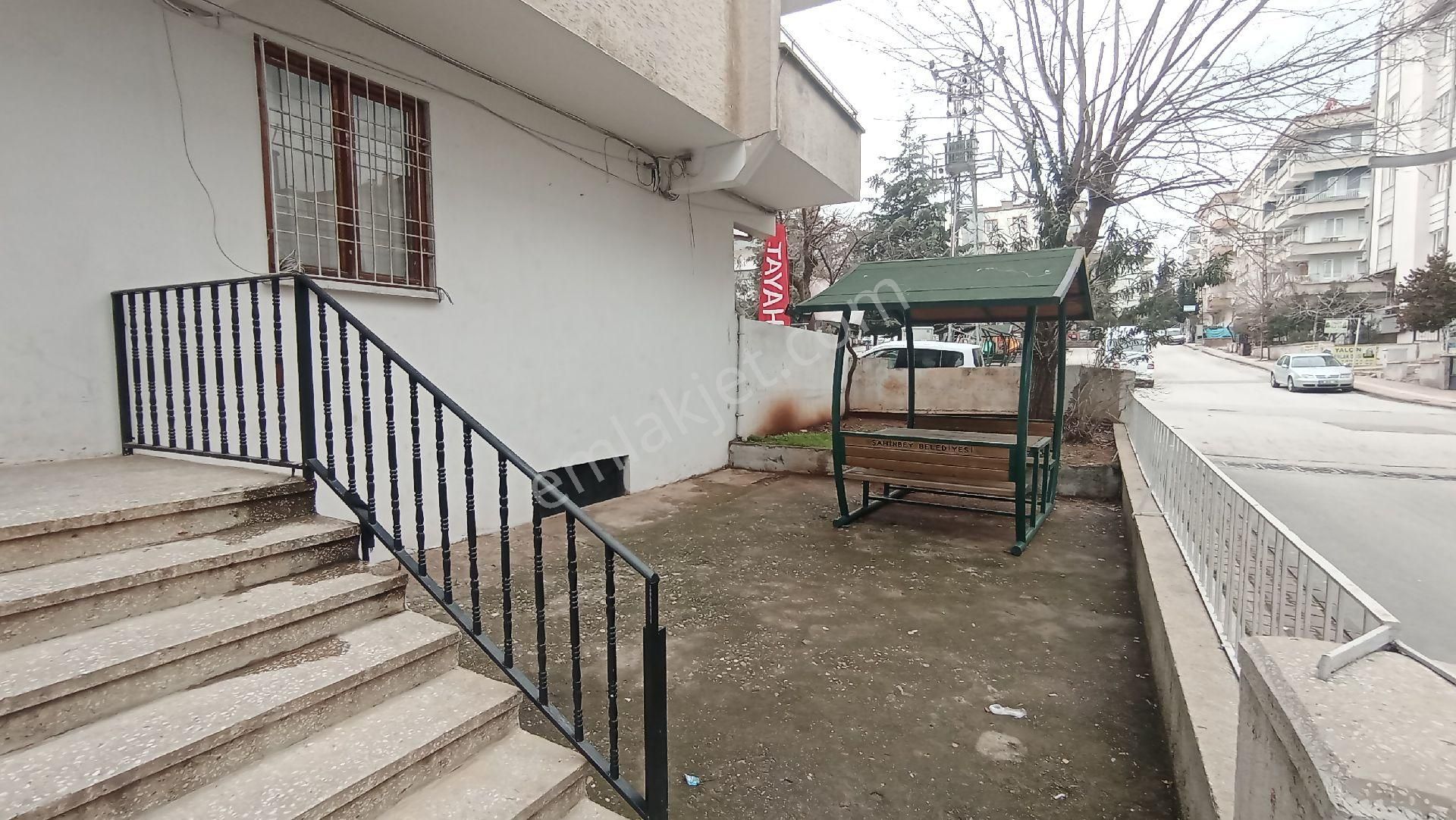 Kolejtepe Mahlesinde Hasarsız 3+1 Göbek Kat Daire - Görsel 30