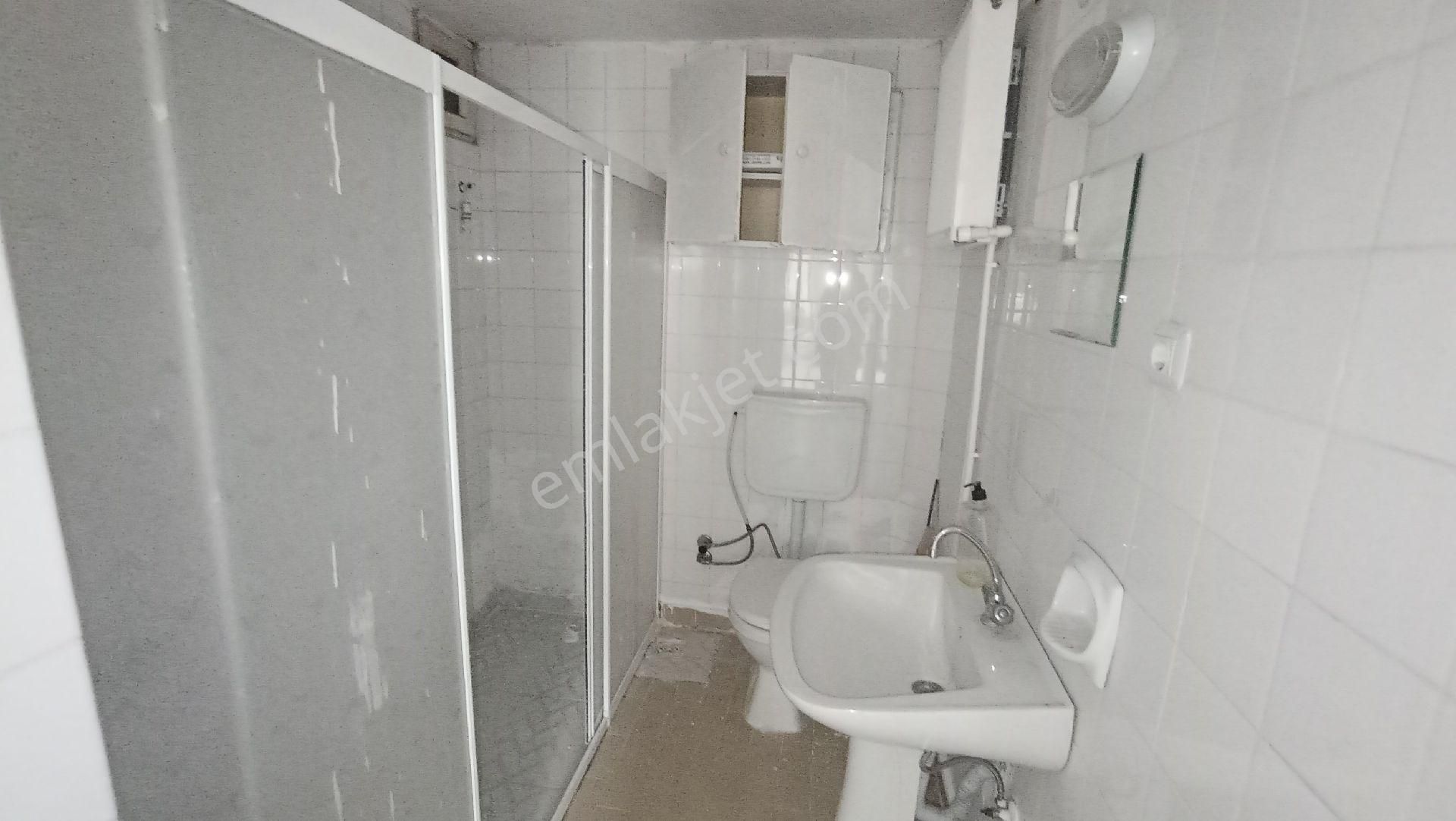 Kolejtepe Mahlesinde Hasarsız 3+1 Göbek Kat Daire - Görsel 18