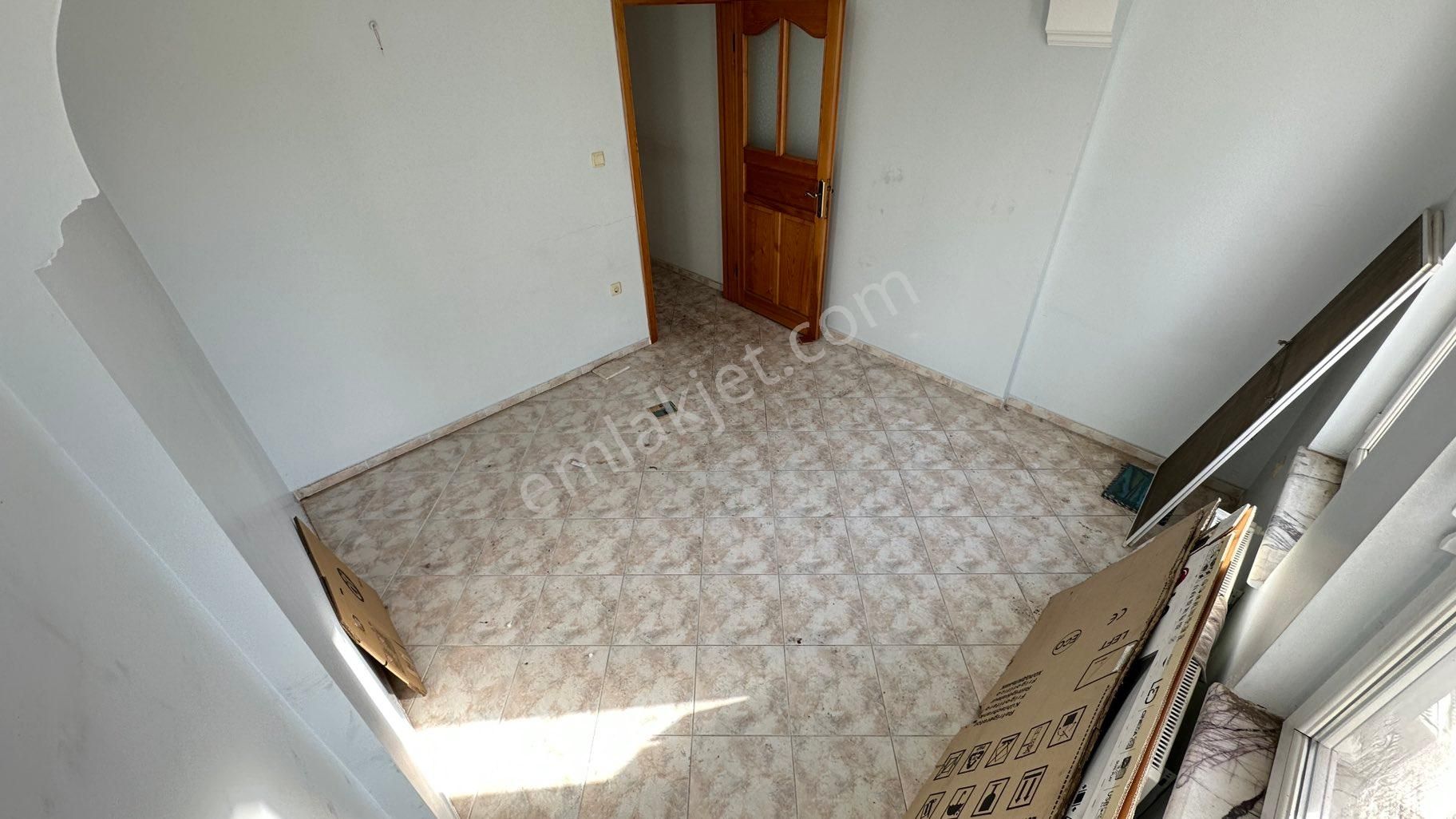 Cantan Emlaktan Akçay'da Denize 50 Mt 5+2 Fırsat Villa - Görsel 4