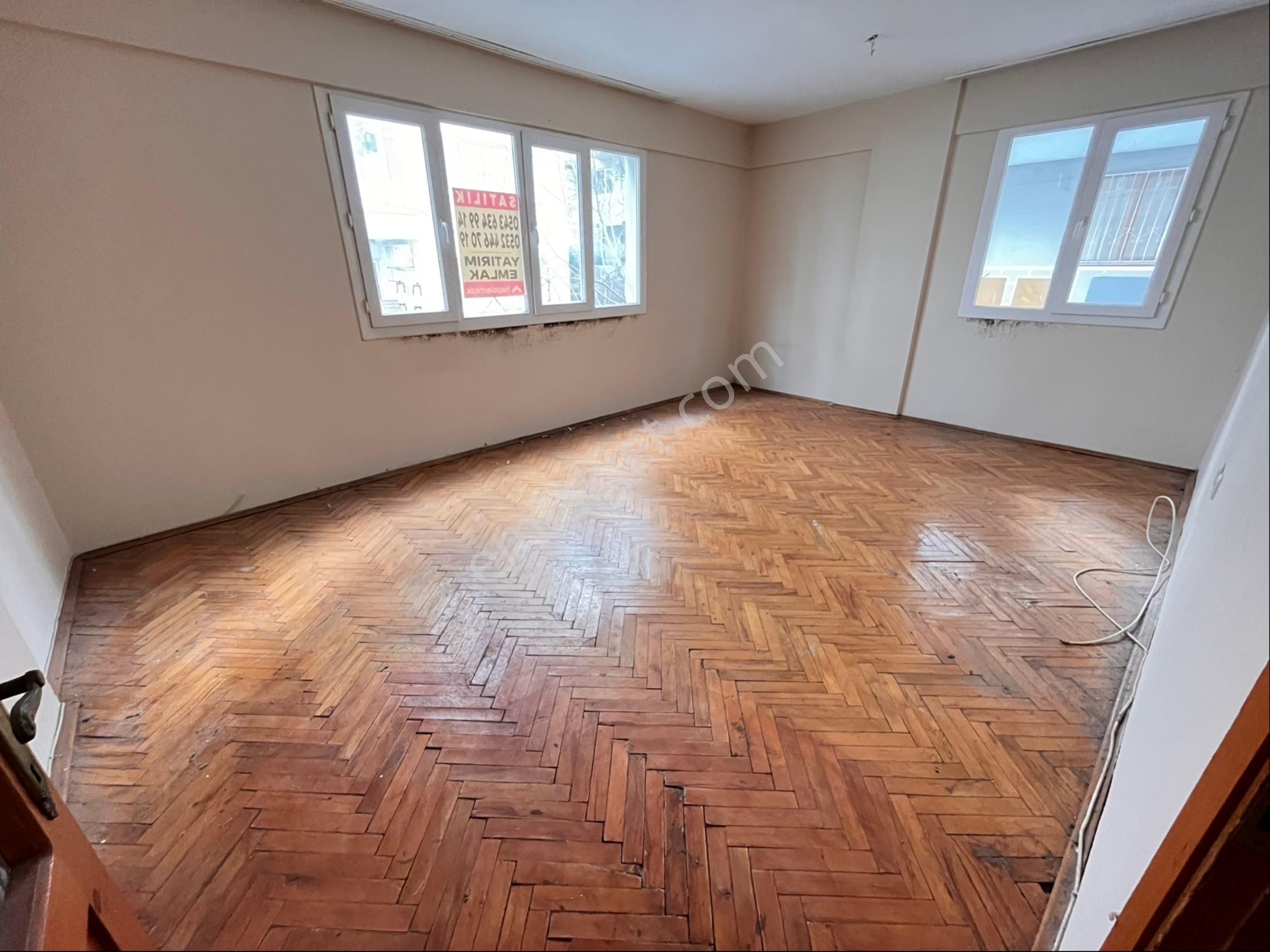 Araphasan Mah.de 2+1 100m2 Köşe Karanlık Odası Olmayan Arakat Daire - Görsel 2