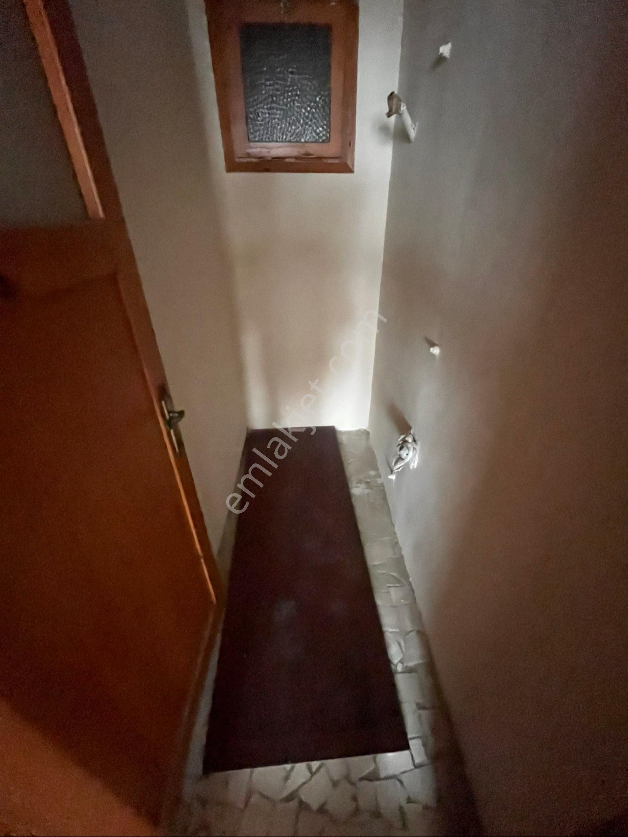 Araphasan Mah.de 2+1 100m2 Köşe Karanlık Odası Olmayan Arakat Daire - Görsel 23