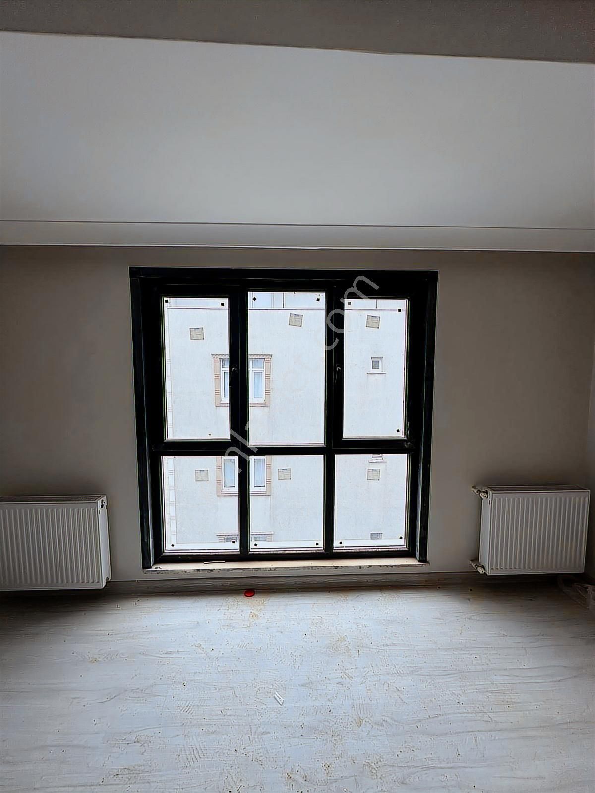Metrobüse Yakın 3+2 Dubleks Sıfır Kiralık Daire - Görsel 31