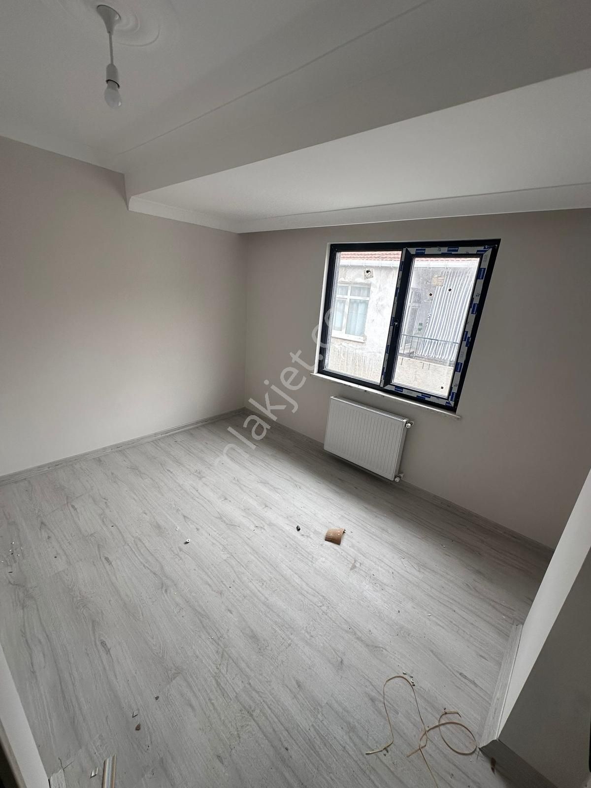 Metrobüse Yakın 3+2 Dubleks Sıfır Kiralık Daire - Görsel 4