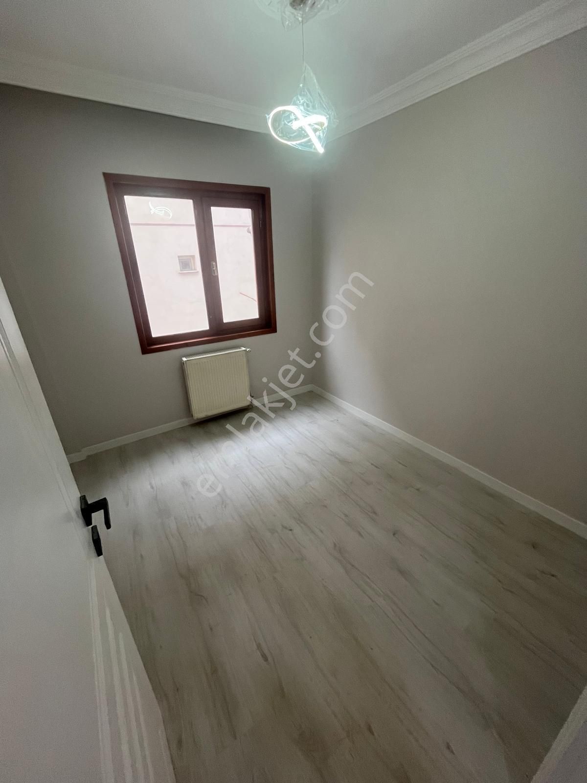 Mç Emlak'tan Ön Cephe Ara Katta 3+1 Full Yapılı Daire - Görsel 15