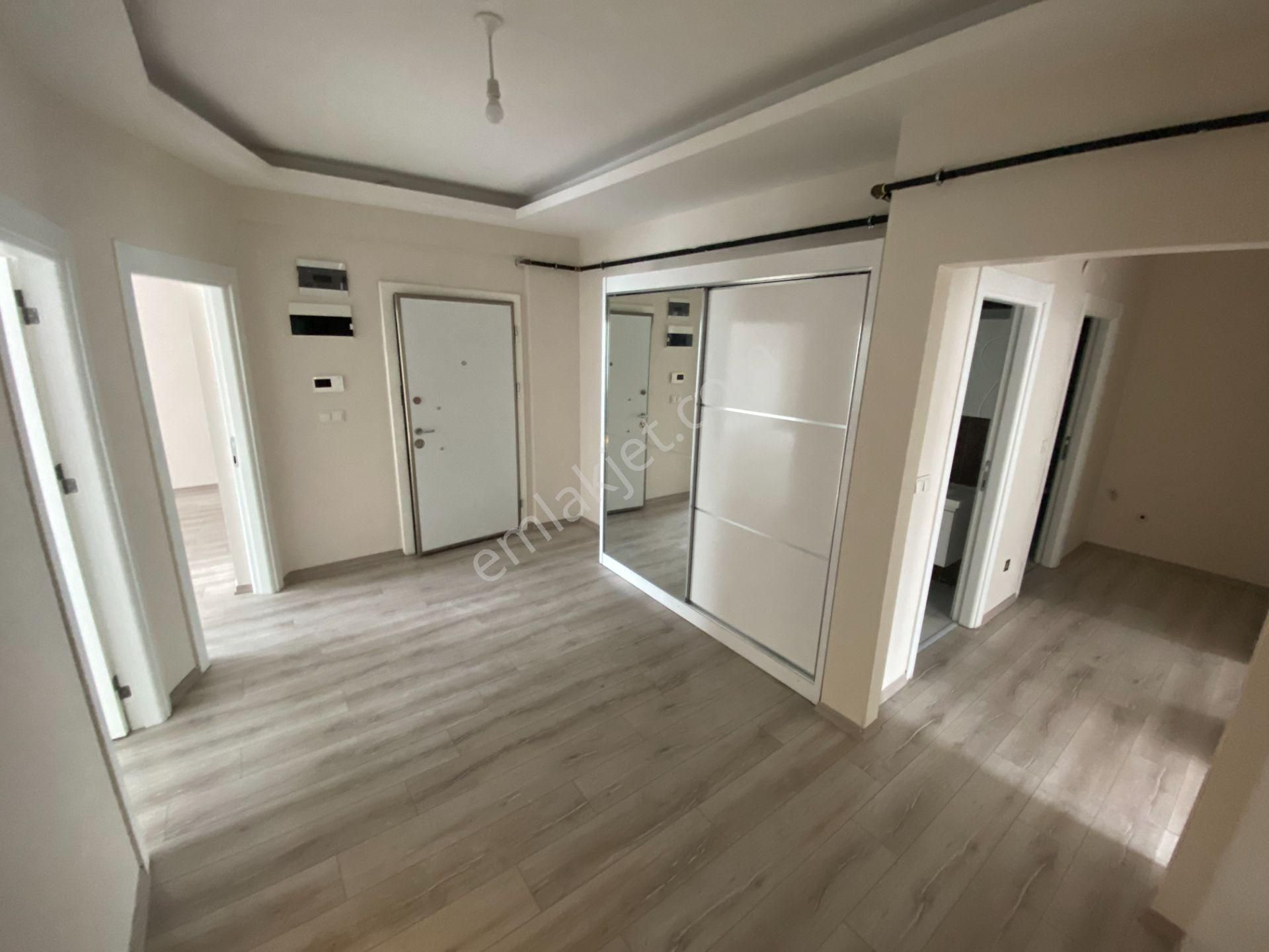 Global Emlak Ertuğrulgazi'de Kiralık 3+1 Güney Cephe Daire - Görsel 10