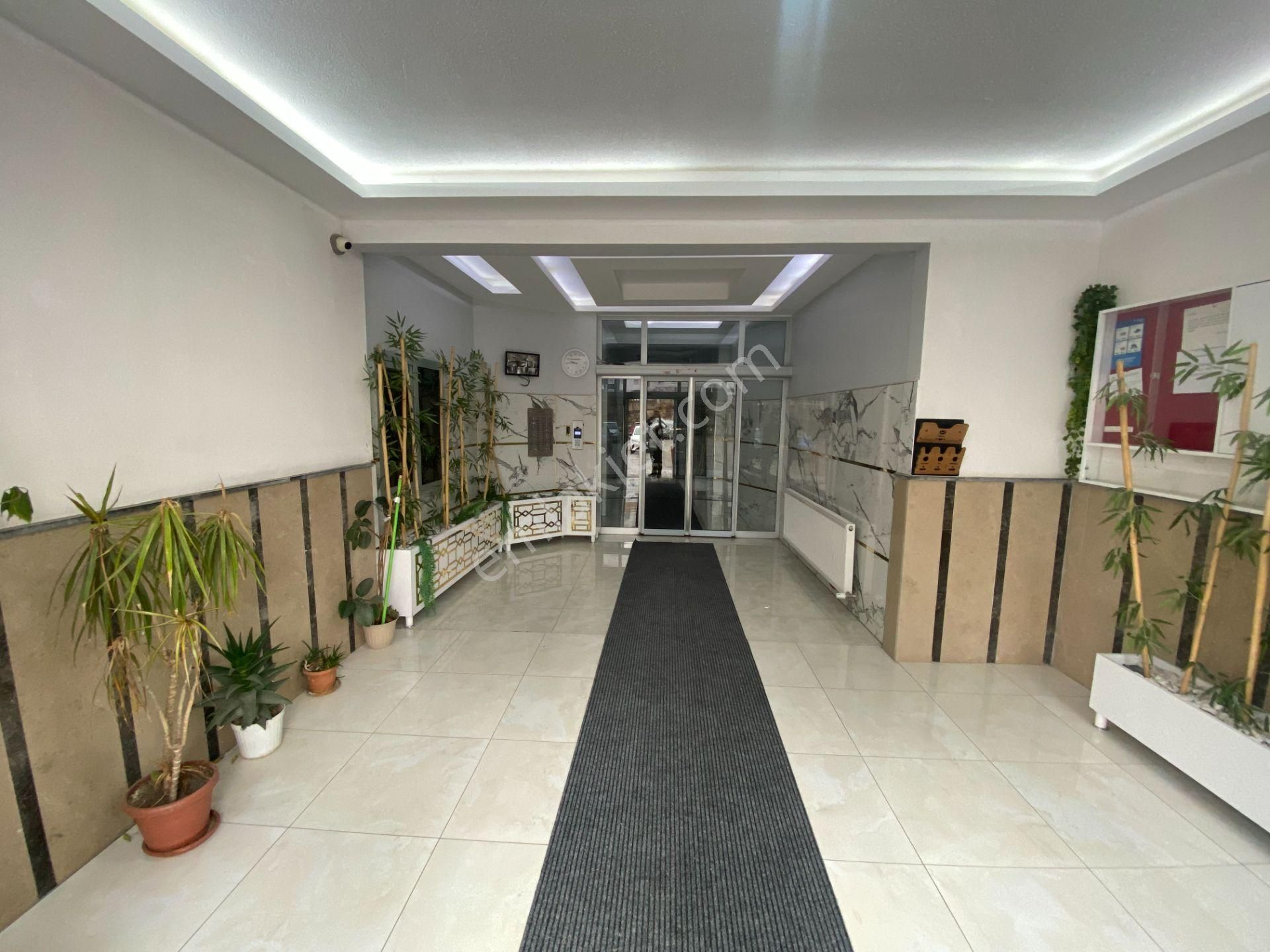 Global Emlak Ertuğrulgazi'de Kiralık 3+1 Güney Cephe Daire - Görsel 2