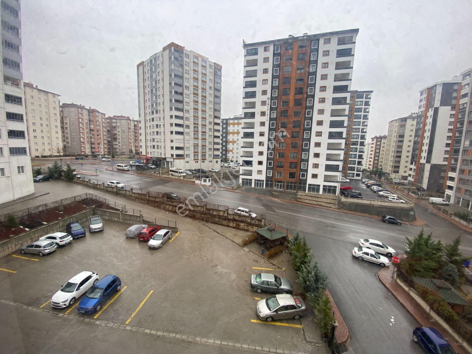 Global Emlak Ertuğrulgazi'de Kiralık 3+1 Güney Cephe Daire - Görsel 15