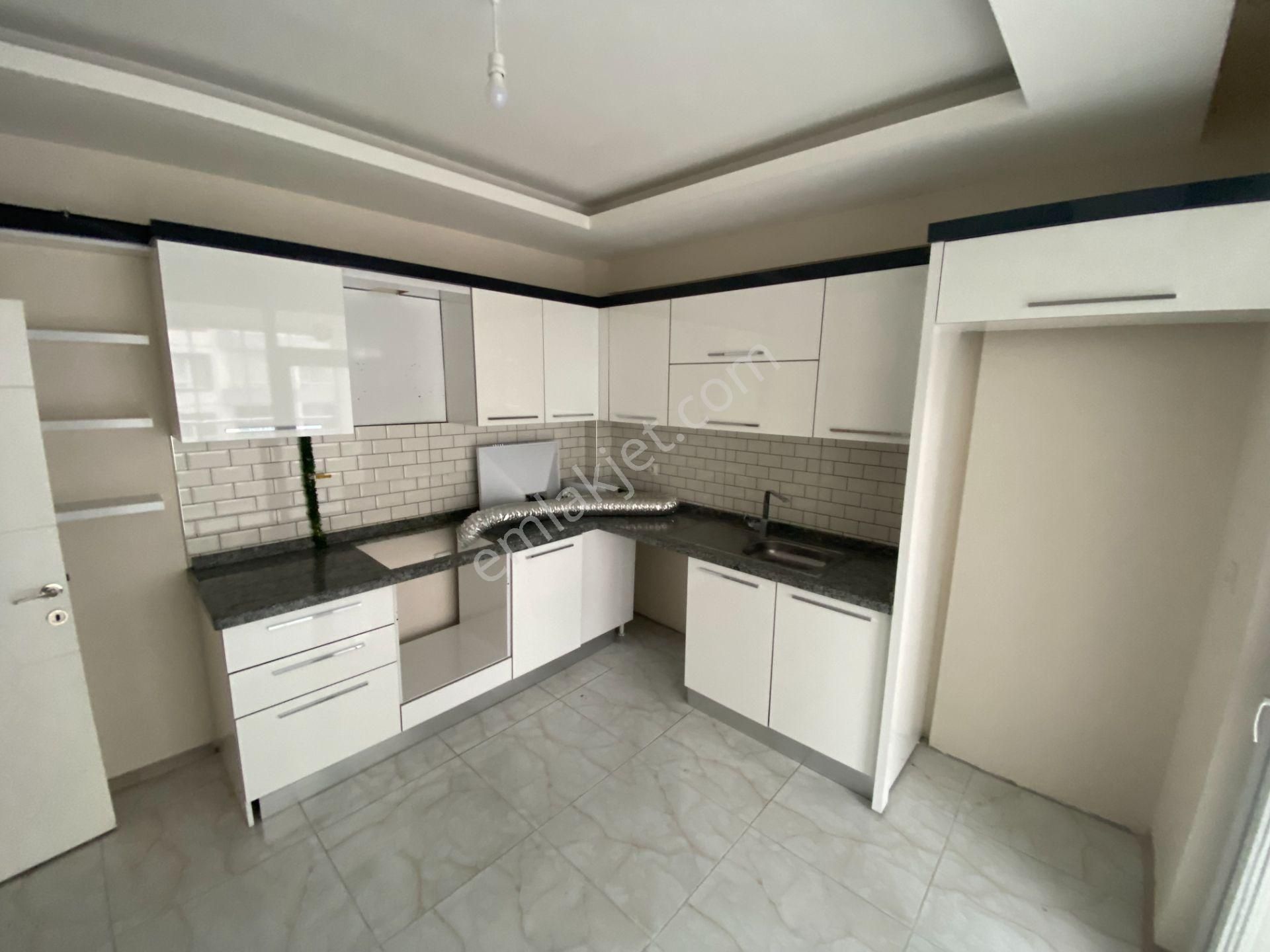 Global Emlak Ertuğrulgazi'de Kiralık 3+1 Güney Cephe Daire - Görsel 12