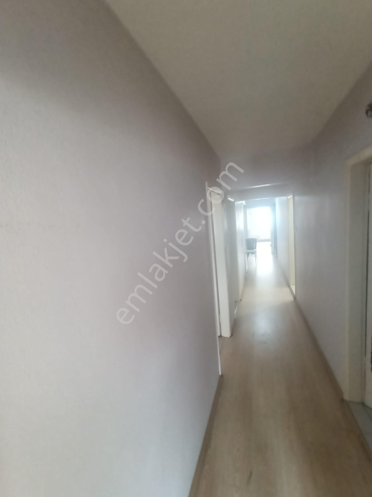 Gazcılarda Cadde Üzerinde 3+1 Acil Kiralık Daire - Görsel 17