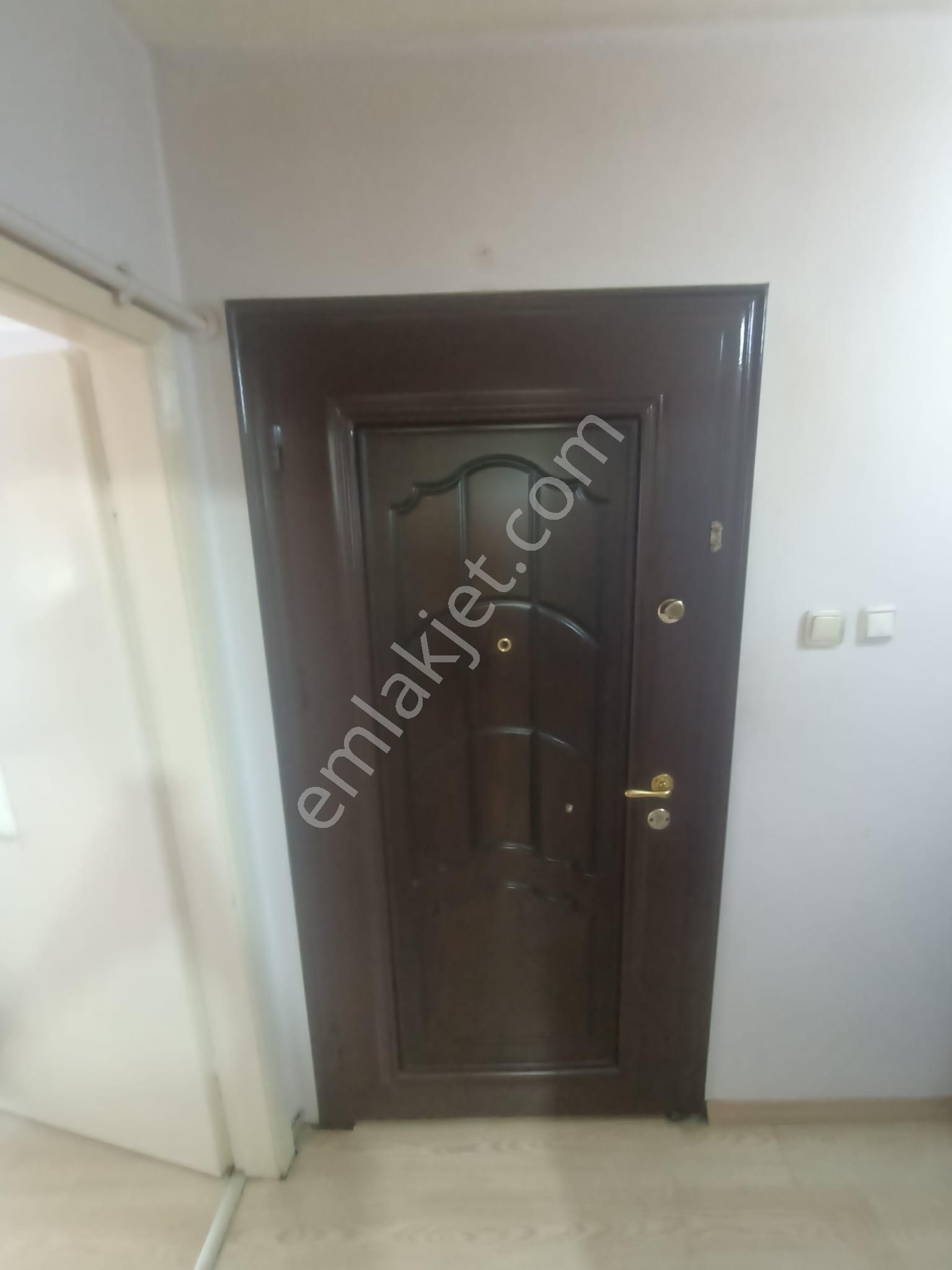 Gazcılarda Cadde Üzerinde 3+1 Acil Kiralık Daire - Görsel 8